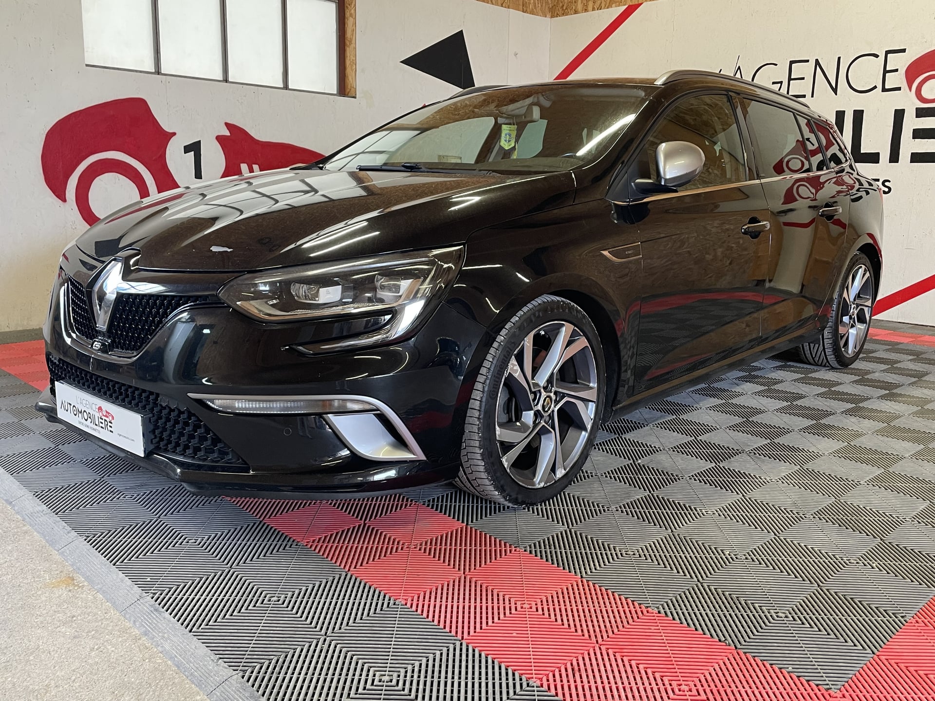 Renault Megane Estate 1.6 dCi 16V 163 GT — 2