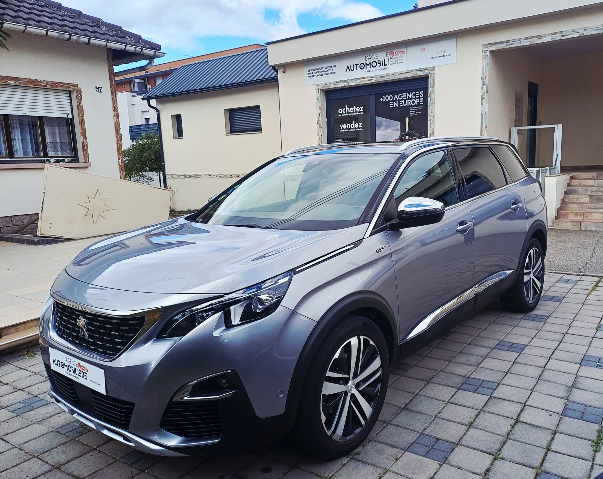 Peugeot 5008 180 2.0l HDI Finition GT BVA 7 Places