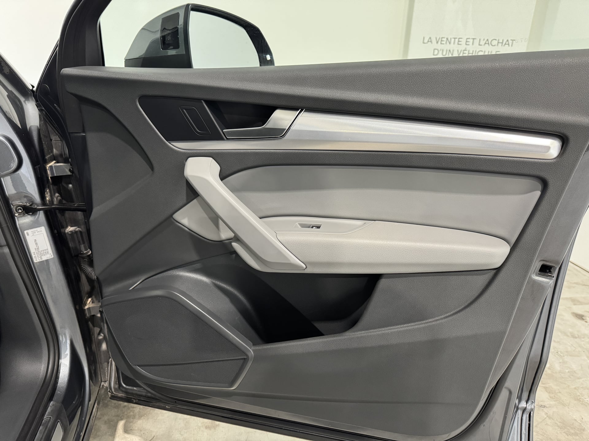 Audi Q5 50 TFSI e 299 S-Tronic7 Quattro Design Luxe — 35