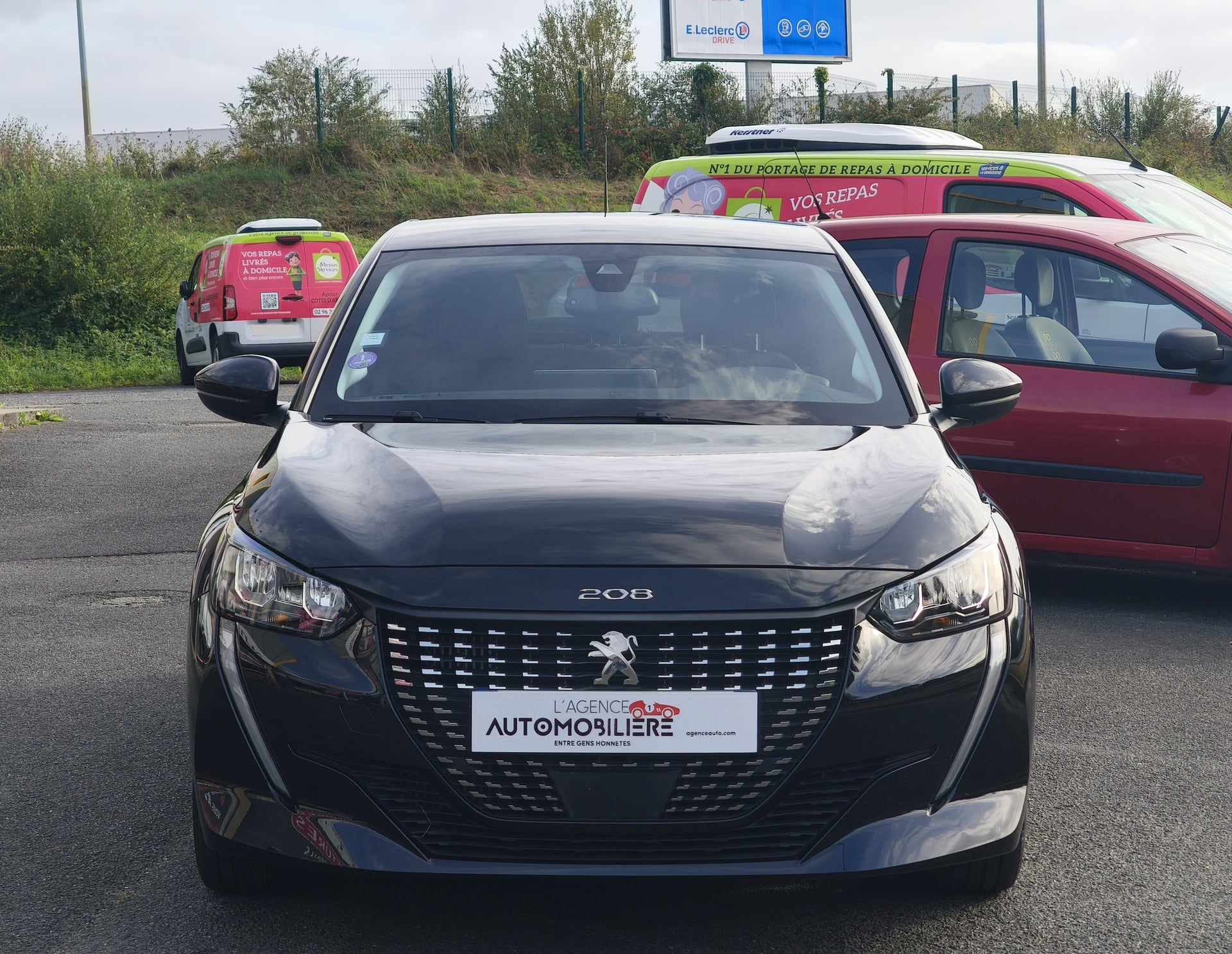 Peugeot 208 1.2 PureTech 100 ch ALLURE — 2