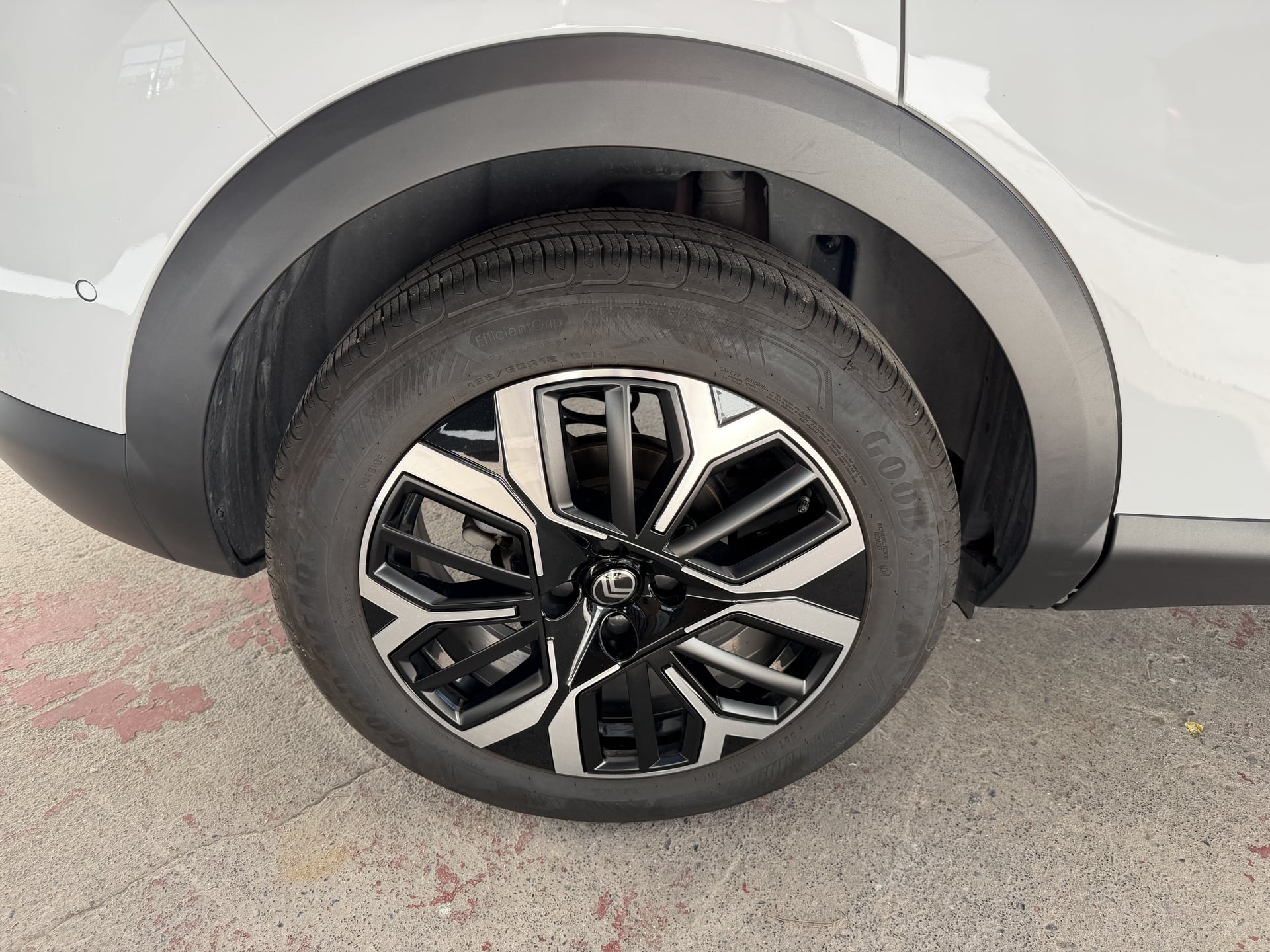 Citroen C4 III 1.2 130 MAX EAT8 — 27