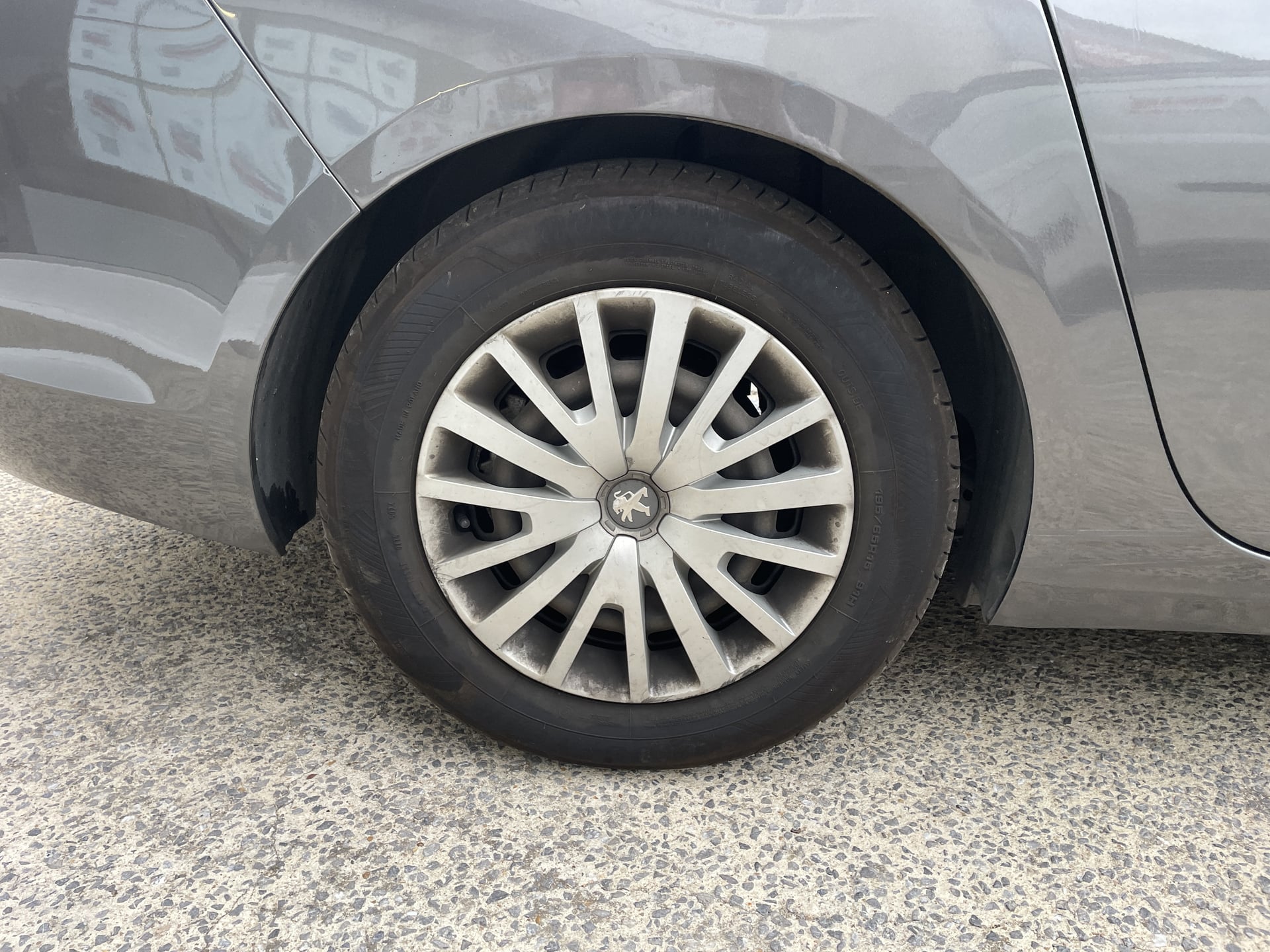 Peugeot 308 SW II SW 1.6 BlueHDi 120 cv Active - Attelage — 19