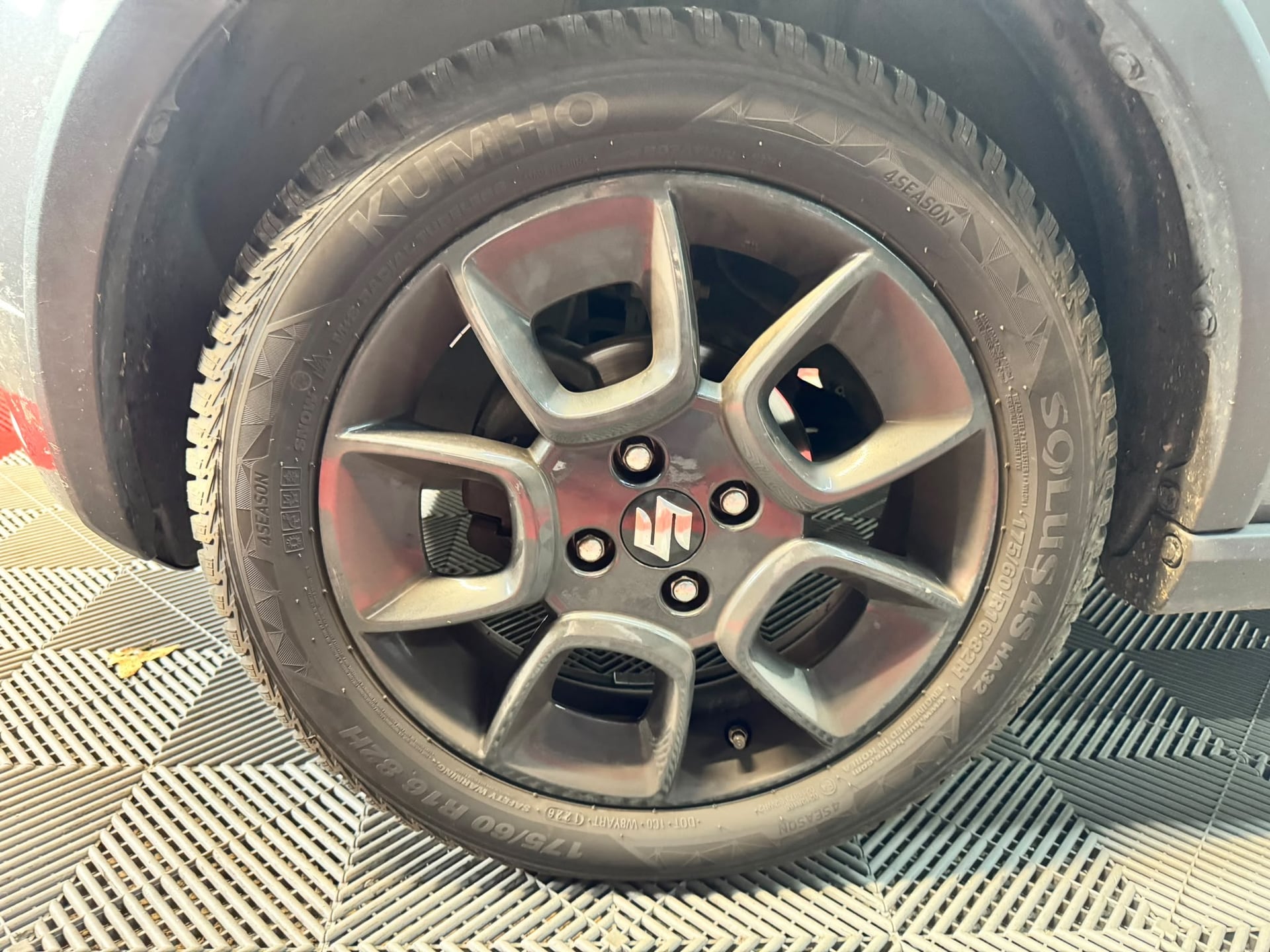 Suzuki Ignis 1.2 i Dualjet 16V SHVS 90 cv — 22