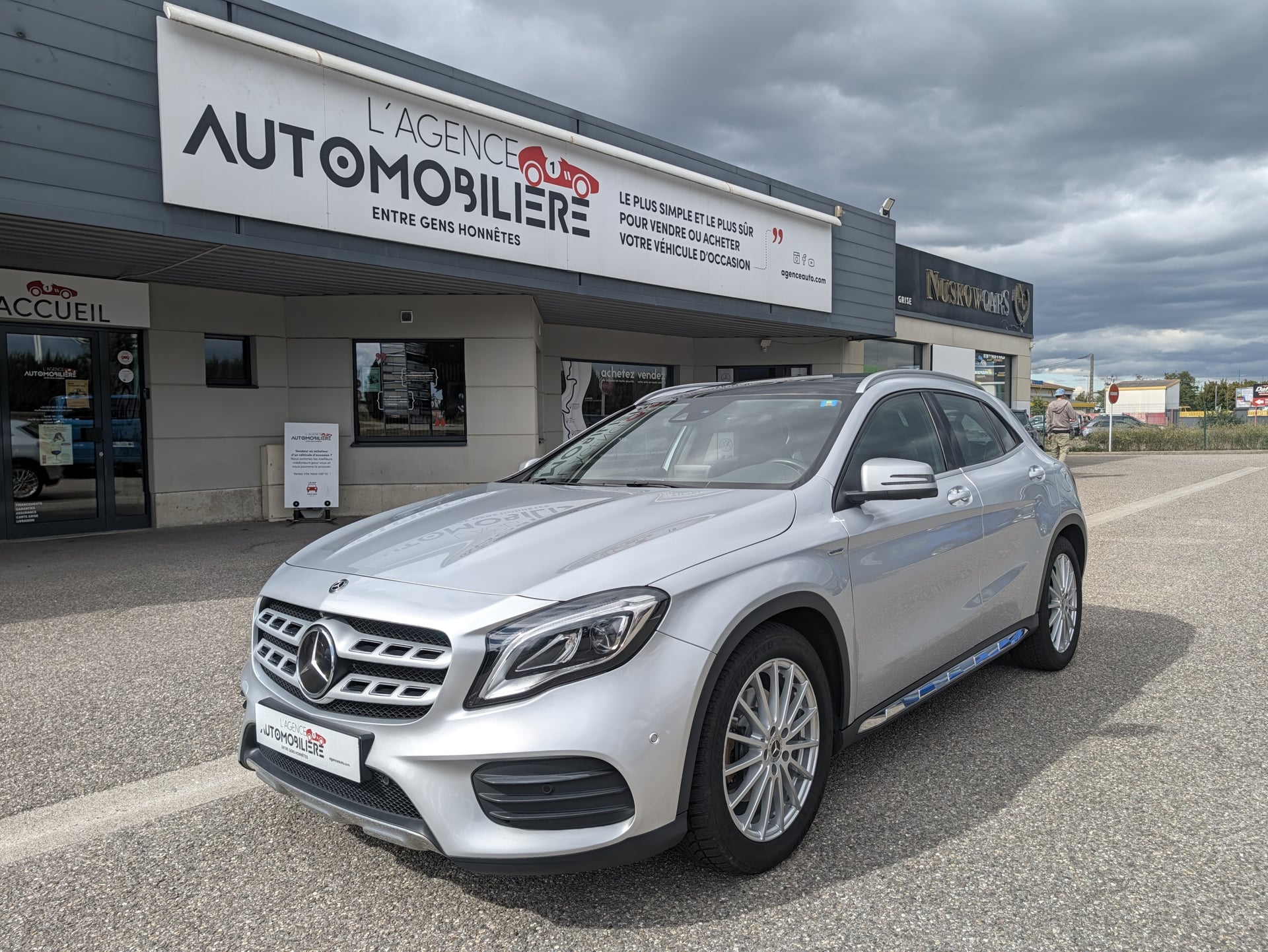 Mercedes-Benz Classe GLA 250 7-G DCT 4-MATIC Edition