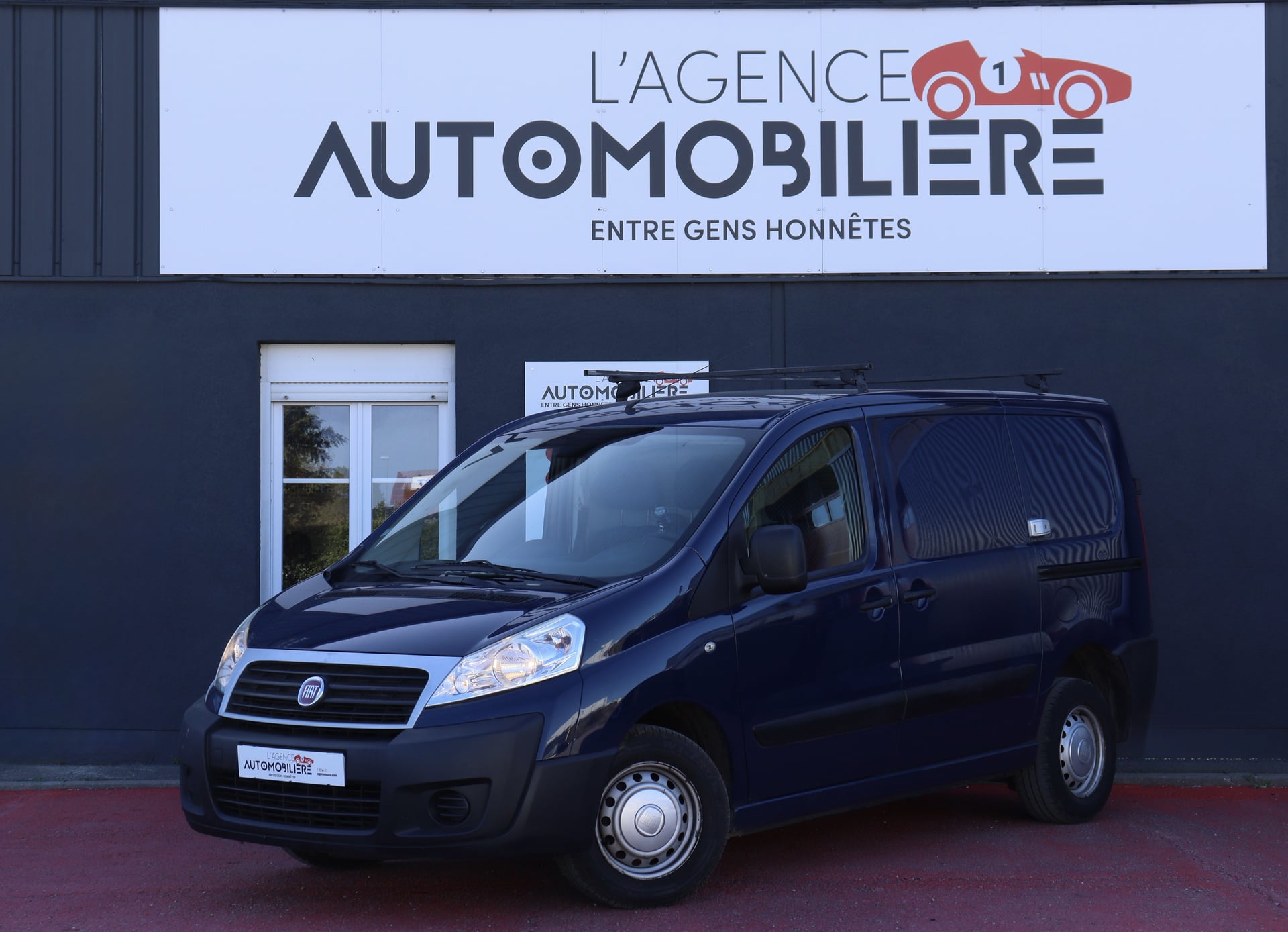 Fiat Scudo 1.6 Multijet 90 3 places (Attelage, Radars, 2 portes latérale) )