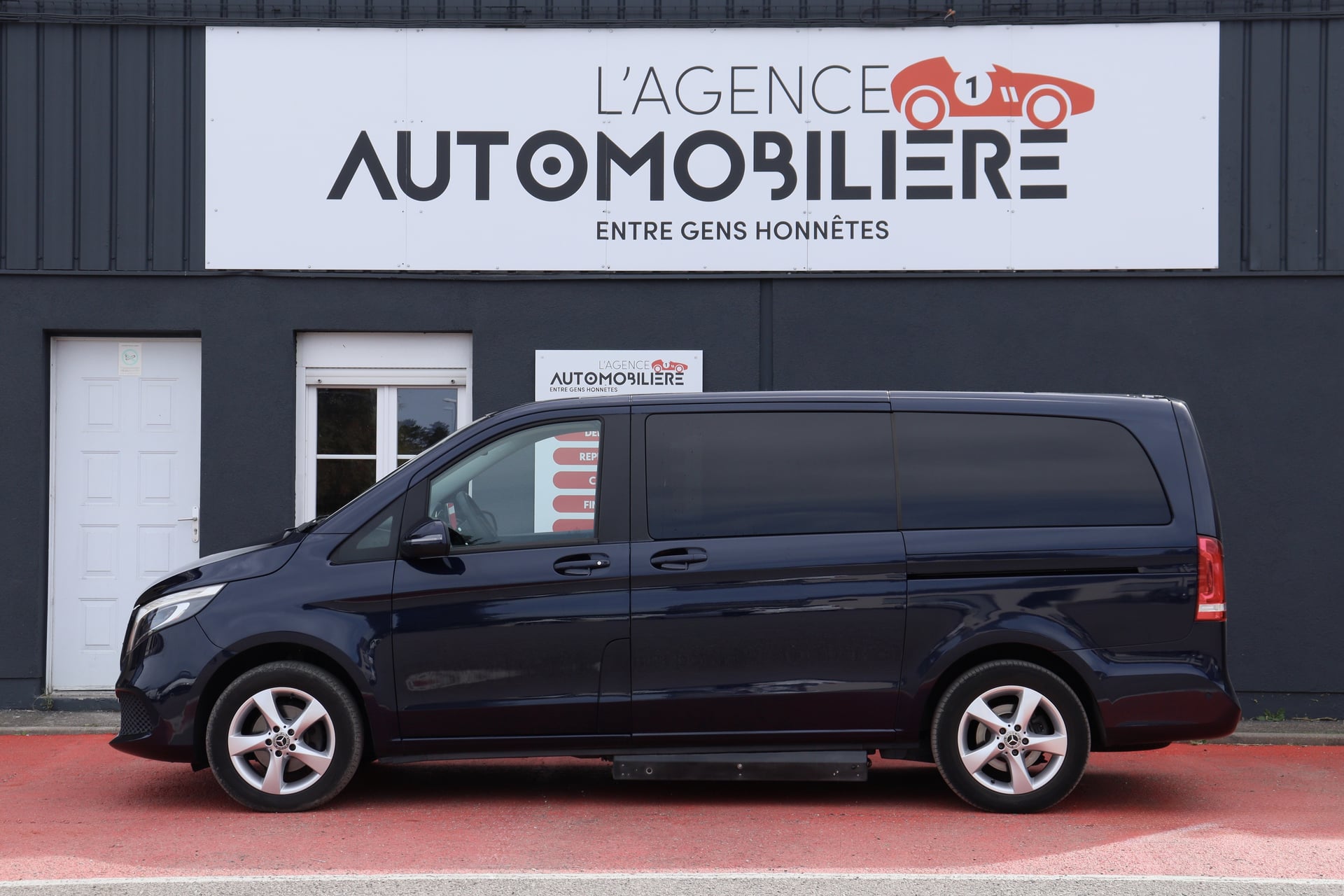 Mercedes-Benz Classe V 220d 9G-DCT Équipé TPMR (Rampe latérale avec télécommande,...) — 2