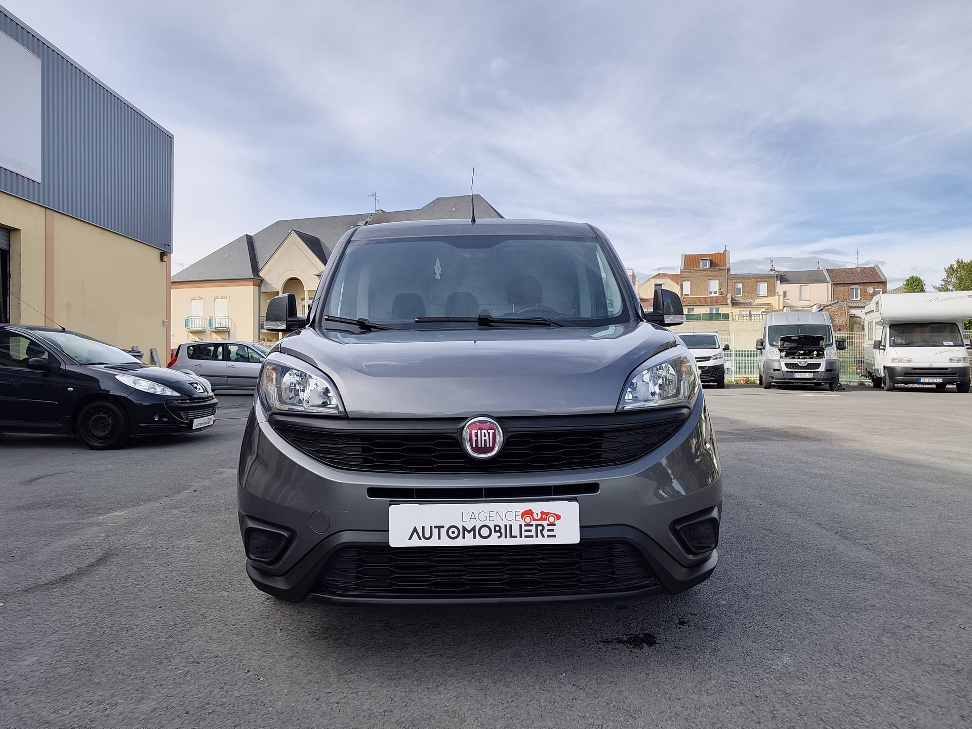 Fiat Doblo Cargo 1.3 Multijet 95ch Pack Professional Trio Nav - TVA récupérable — 2