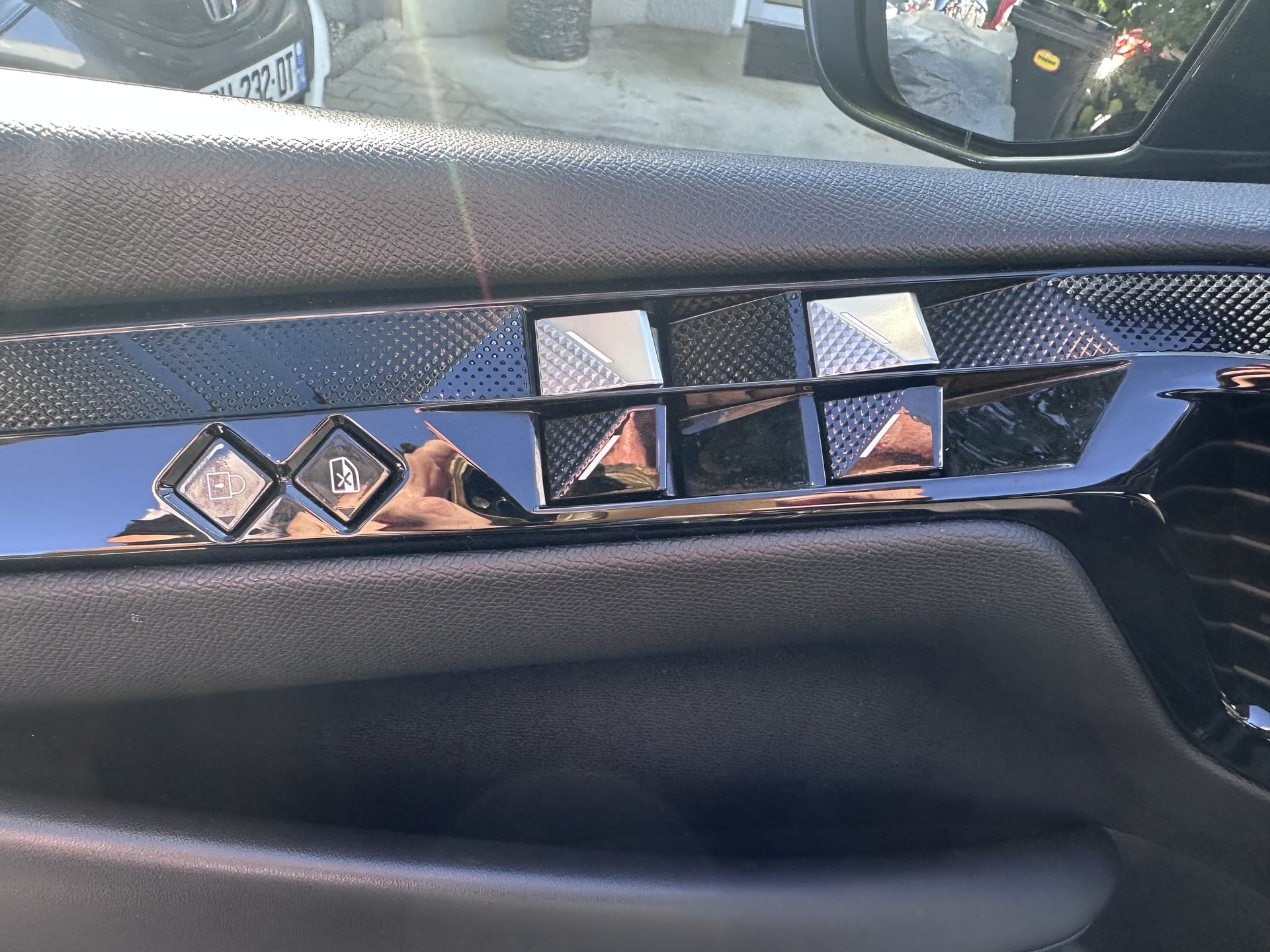 DS DS 4 1.2 THP 12V EAT8 S&S 131 cv Boîte auto — 14