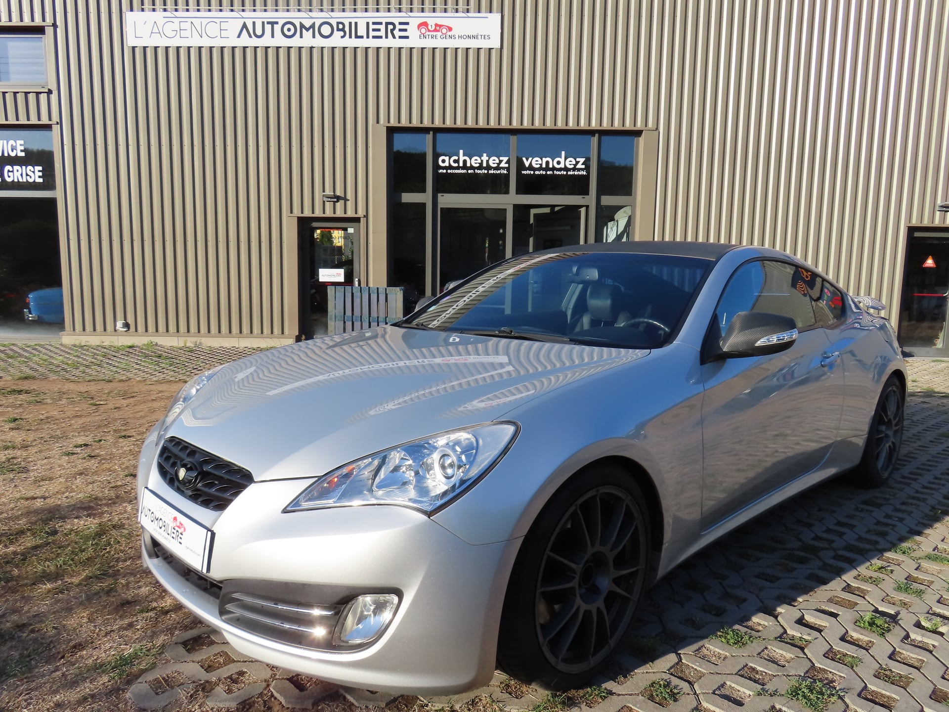 Hyundai Genesis Coupé 3.8 V6 16V 303 Cv