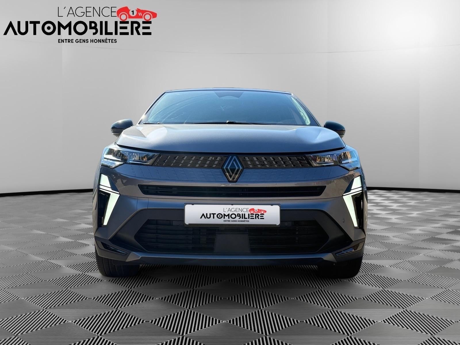 Renault Captur 1.6 E-TECH 145H 90 HYBRID FULL-HYBRID 1.2KWH ESPRIT ALPINE BVA — 2