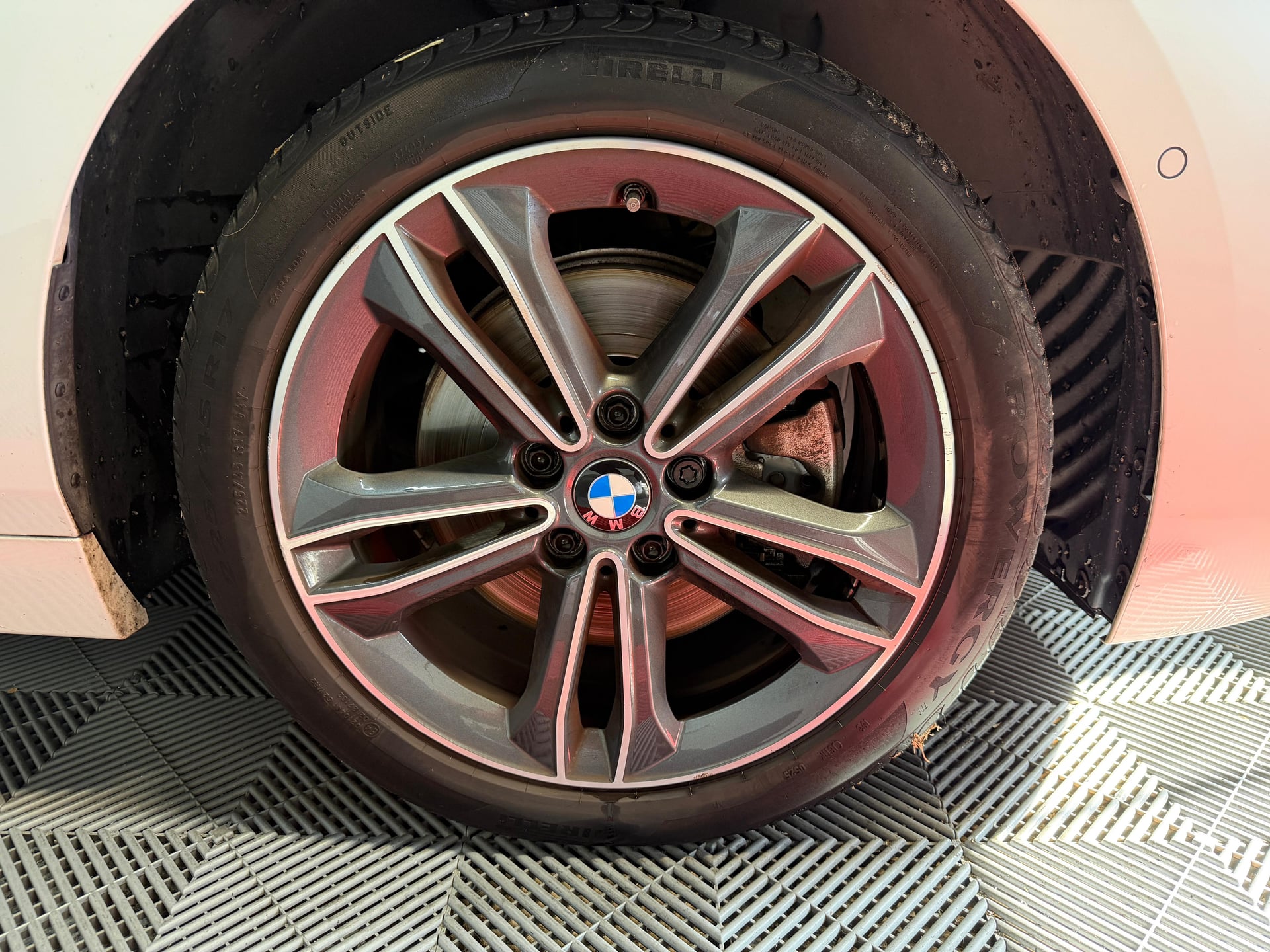 BMW Série 1 F40 118dA 150ch Edition Sport — 37