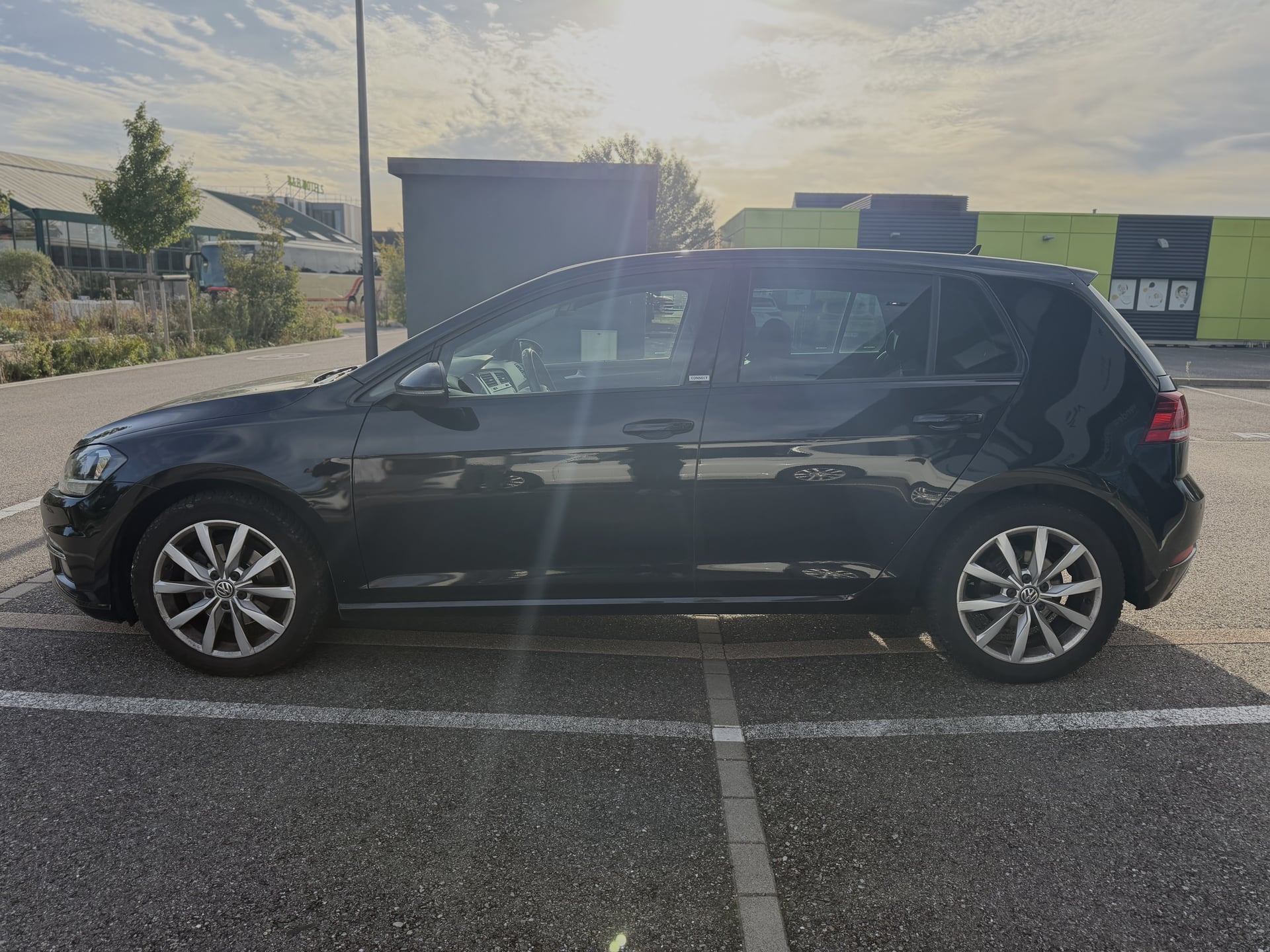 Volkswagen Golf VII PHASE 2 CONNECT 1.6 TDI 115CV - GARANTIE 12 MOIS — 29