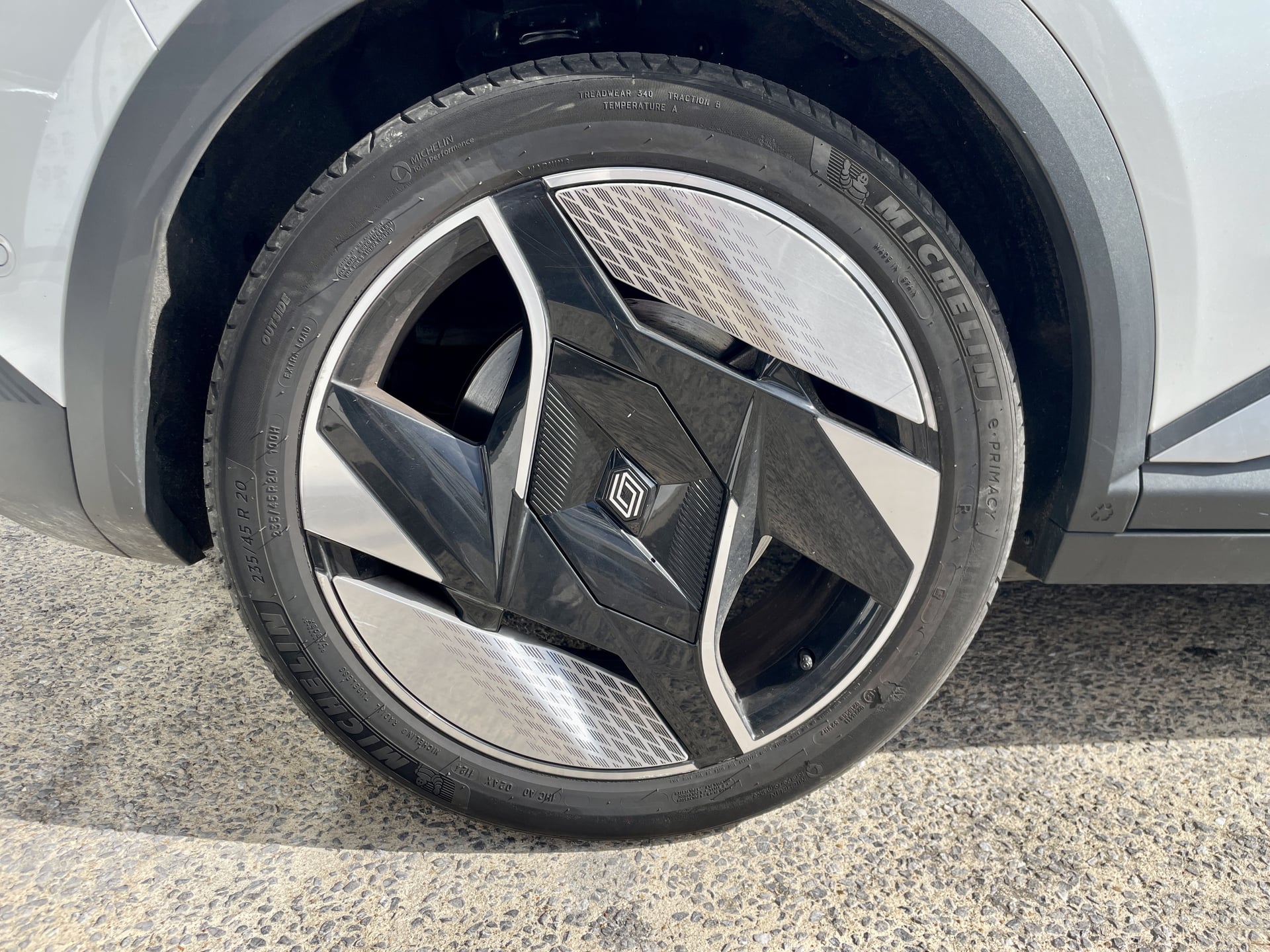 Renault Scenic V E TECH ELECTRIQUE 220 GRANDE AUTONOMIE TECHNO ICONIC 87 kw - 1ère main — 24