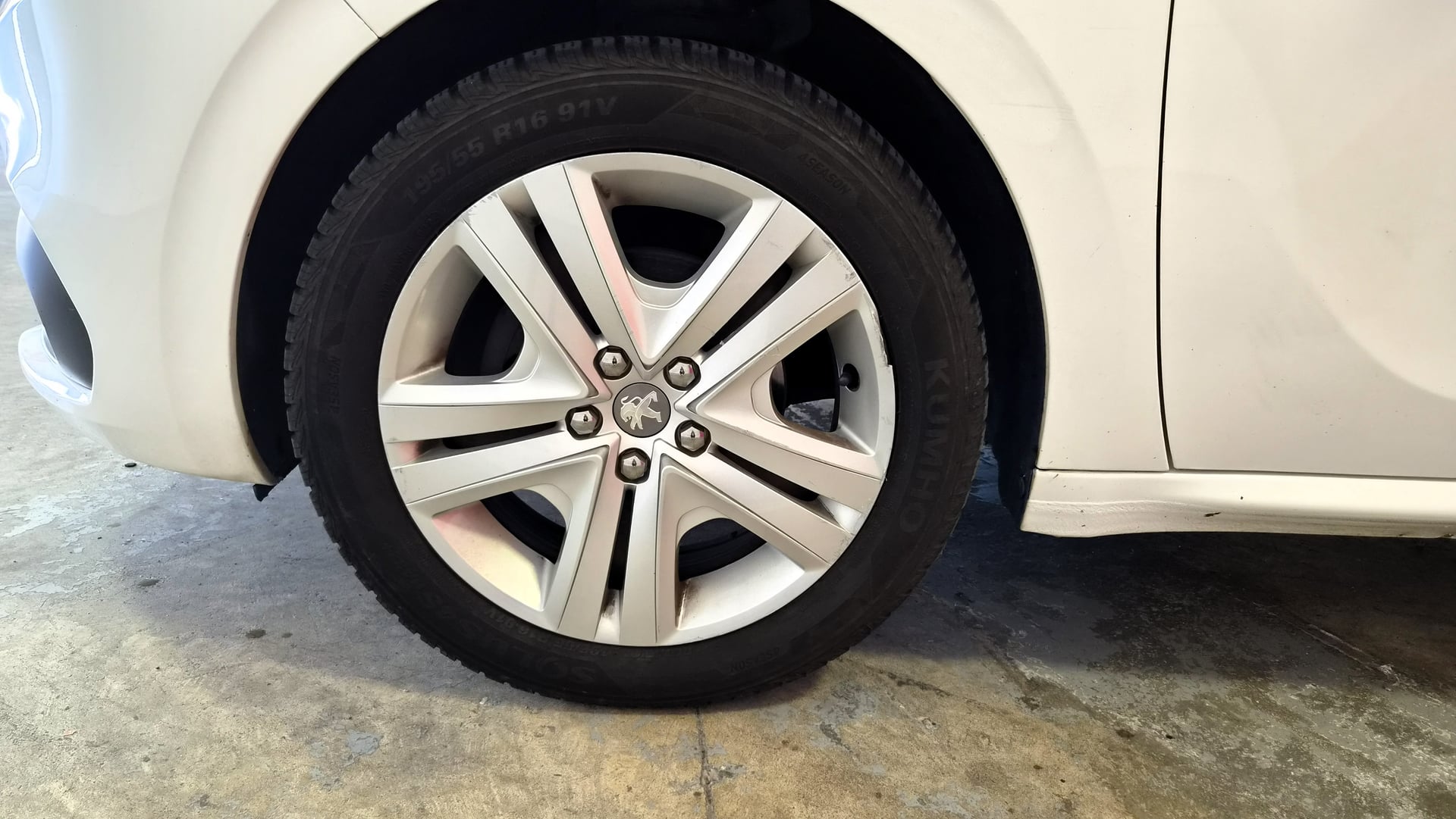 Peugeot 208 PEUGEOT 208 1.2 PURETECH 82 STYLE 5P — 15