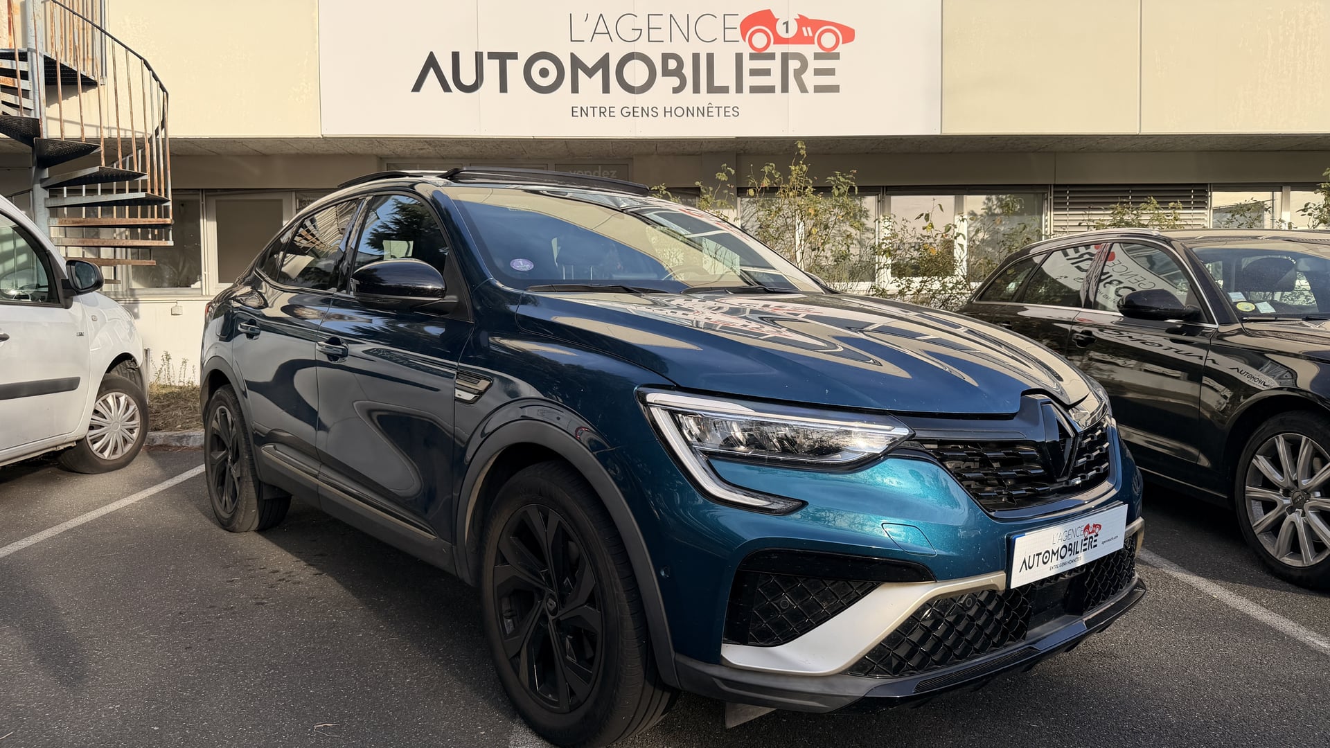 Renault Arkana E-TECH 1.6 i 16V 145ch Hybrid Boîte auto