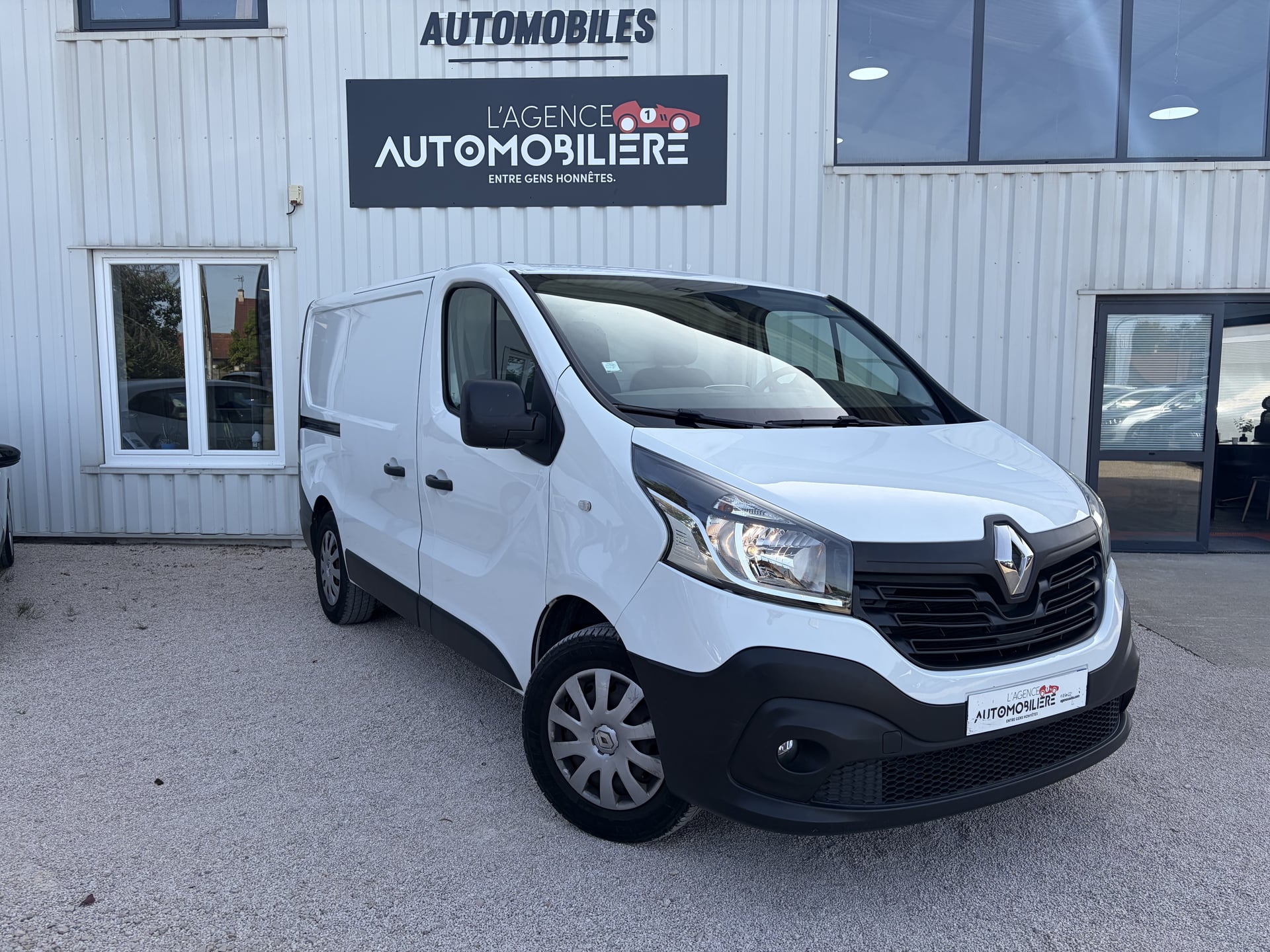 Renault Trafic III L1H1 1000kg 1.6 dCi - 140cv GRAND CONFORT