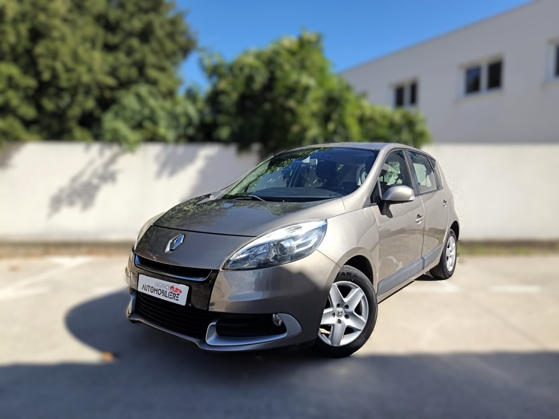 Renault Scenic Renault Scénic III – 1.6 dCi 130 Energy – finition Dynamique – 5 places.