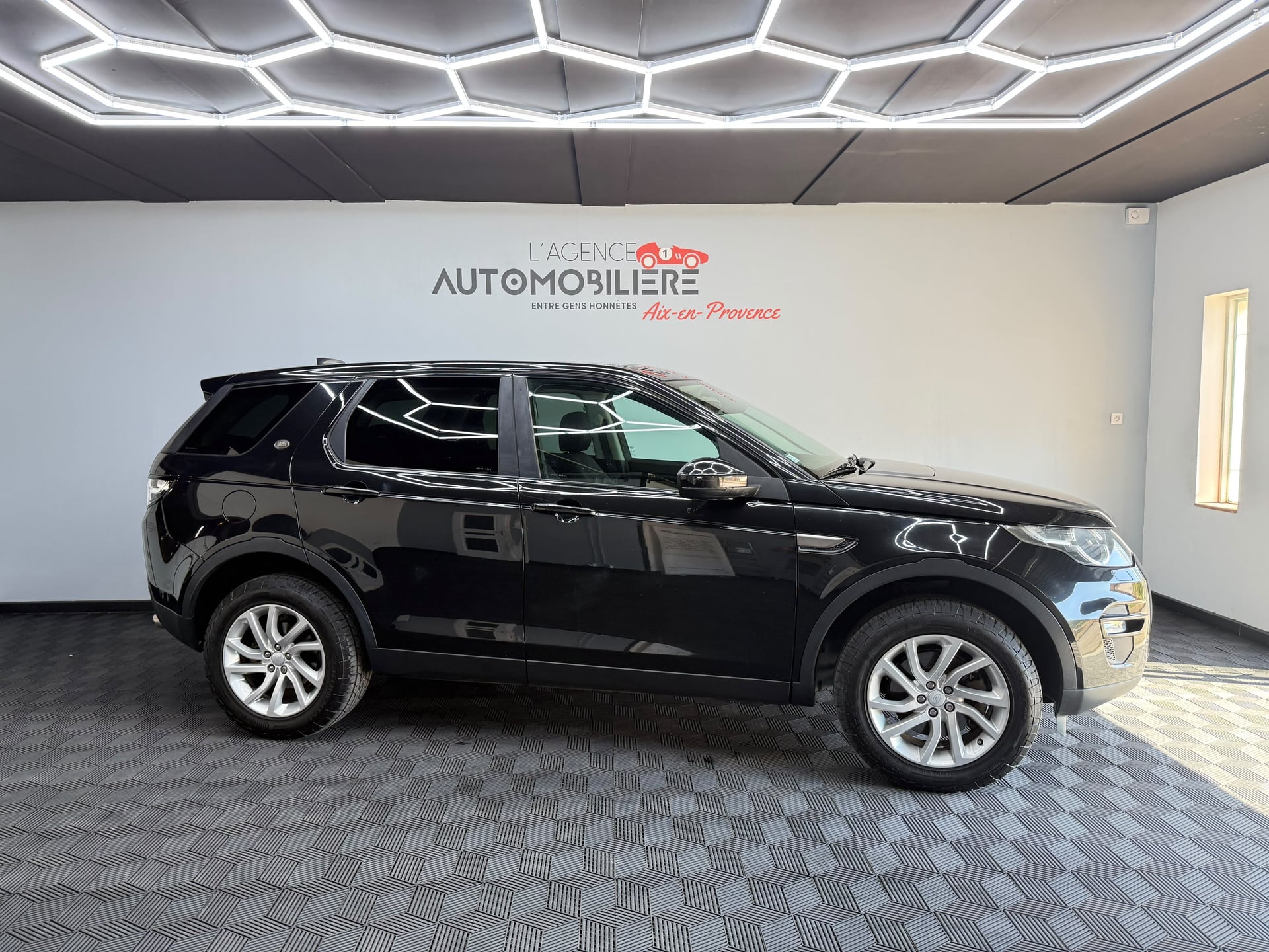 Land Rover Discovery Sport 2.0 TD4 180ch AWD - GARANTIE 6 MOIS — 2
