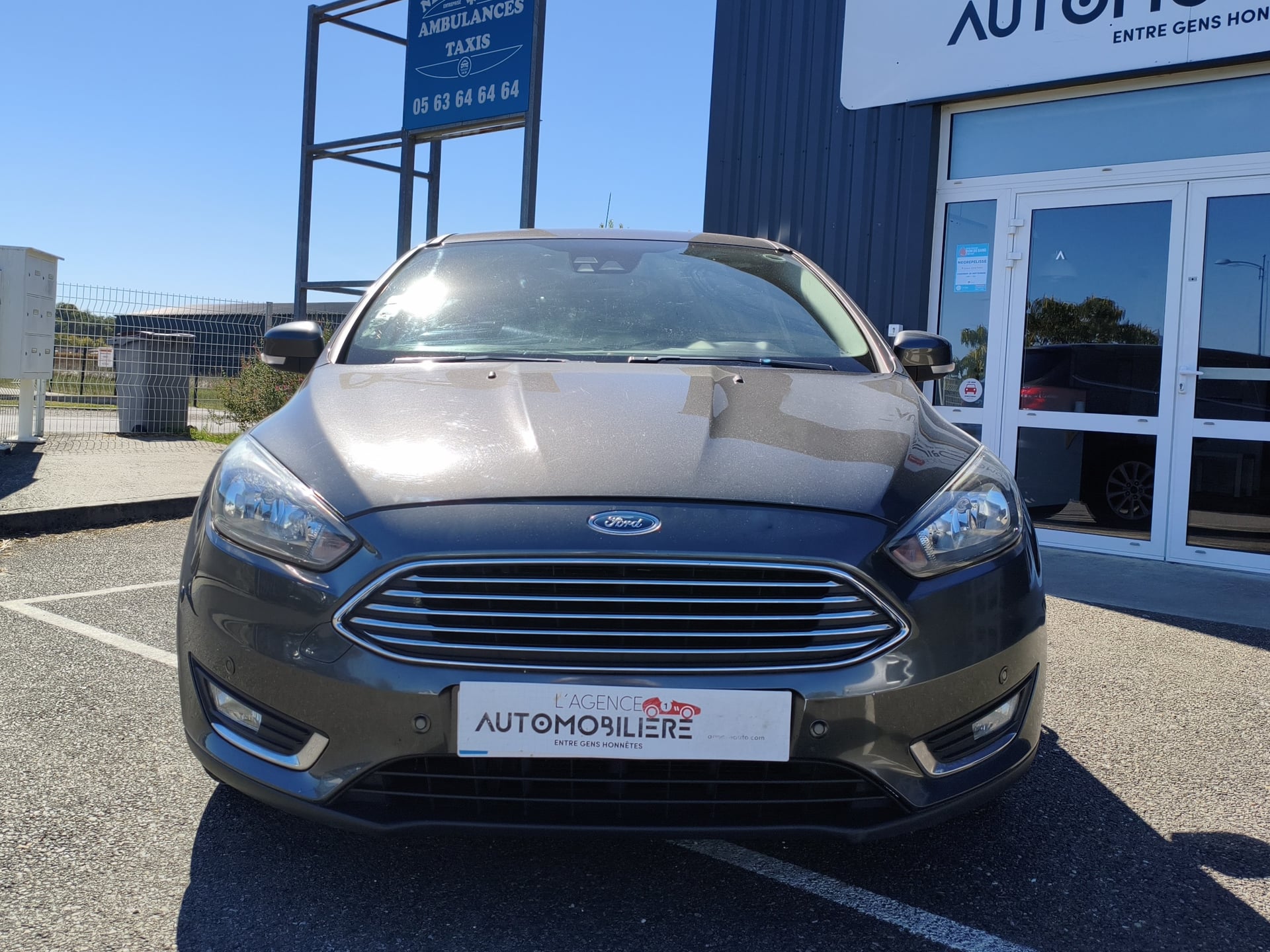Ford Focus SW 1.5L TDCI 120ch TREND START-STOP - CT VIERGE — 2