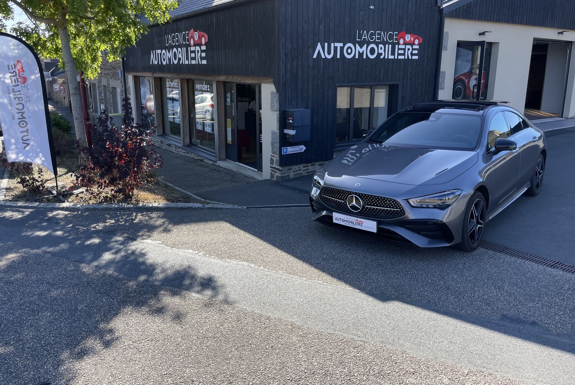Mercedes-Benz Classe CLA 250 e HYBRID EQ Coupé 8G-DCT AMG LINE 218 — 38