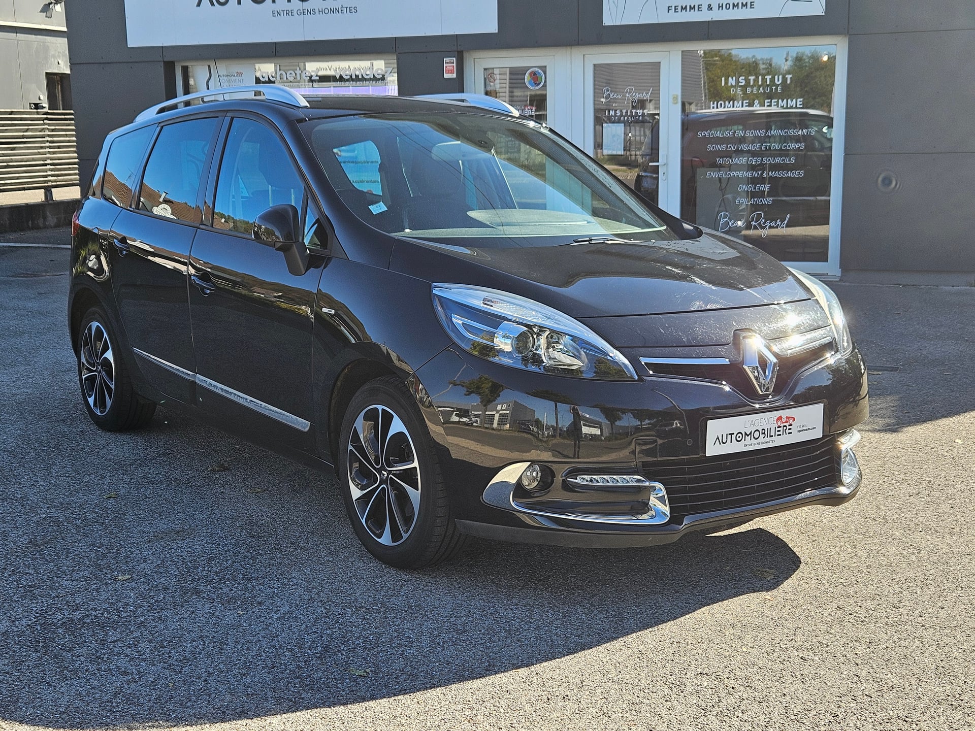 Renault Grand Scenic 1.6 DCI 130 CH BOSE EDITION - 7 Places ( Caméra - Attelage..) — 2