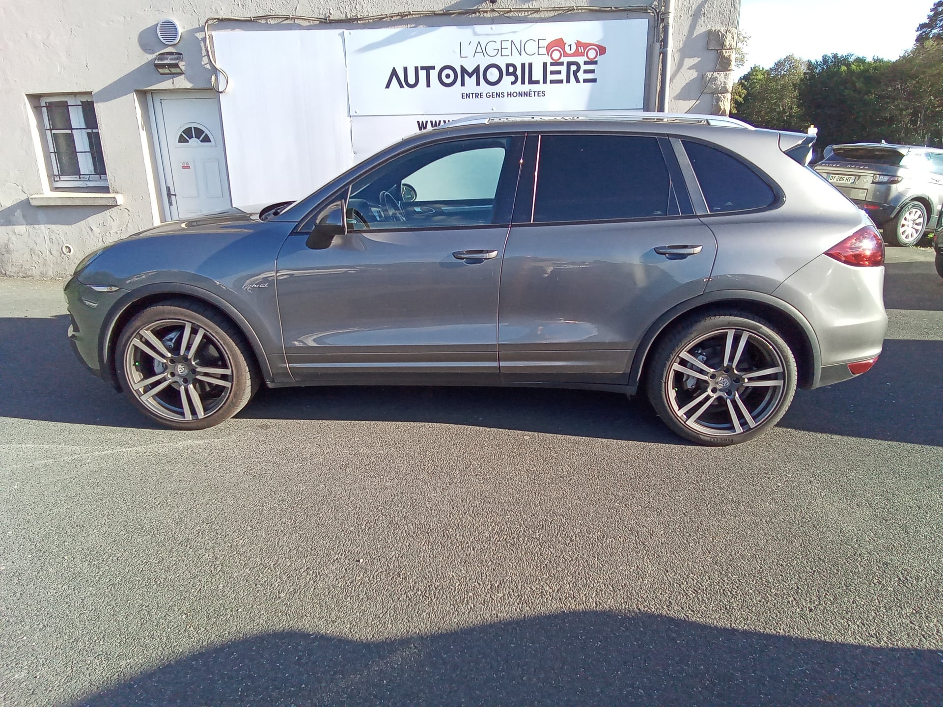 Porsche Cayenne S 3 L HYBRID 380 — 2