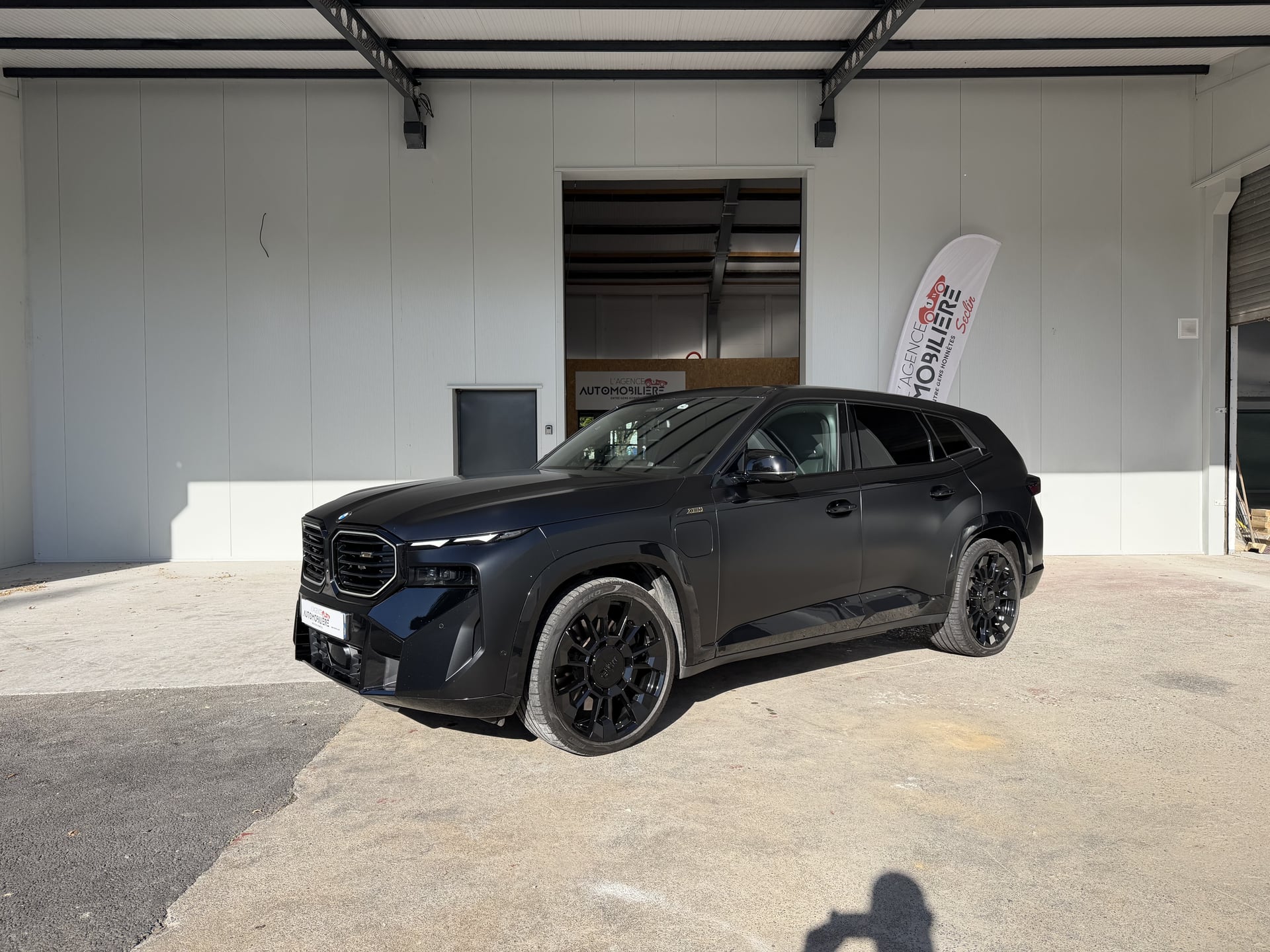BMW XM V8 653 CH BVA8 CARTE GRISE FR