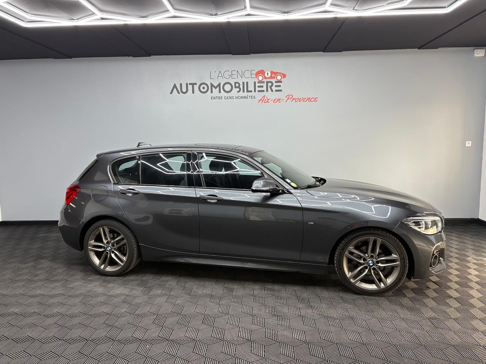BMW Série 1 (F20) LCI 5P 118D 2.0D 16V 150 CV PACK M - SUIVI COMPLET BMW - GARANTIE 6 MOIS — 2