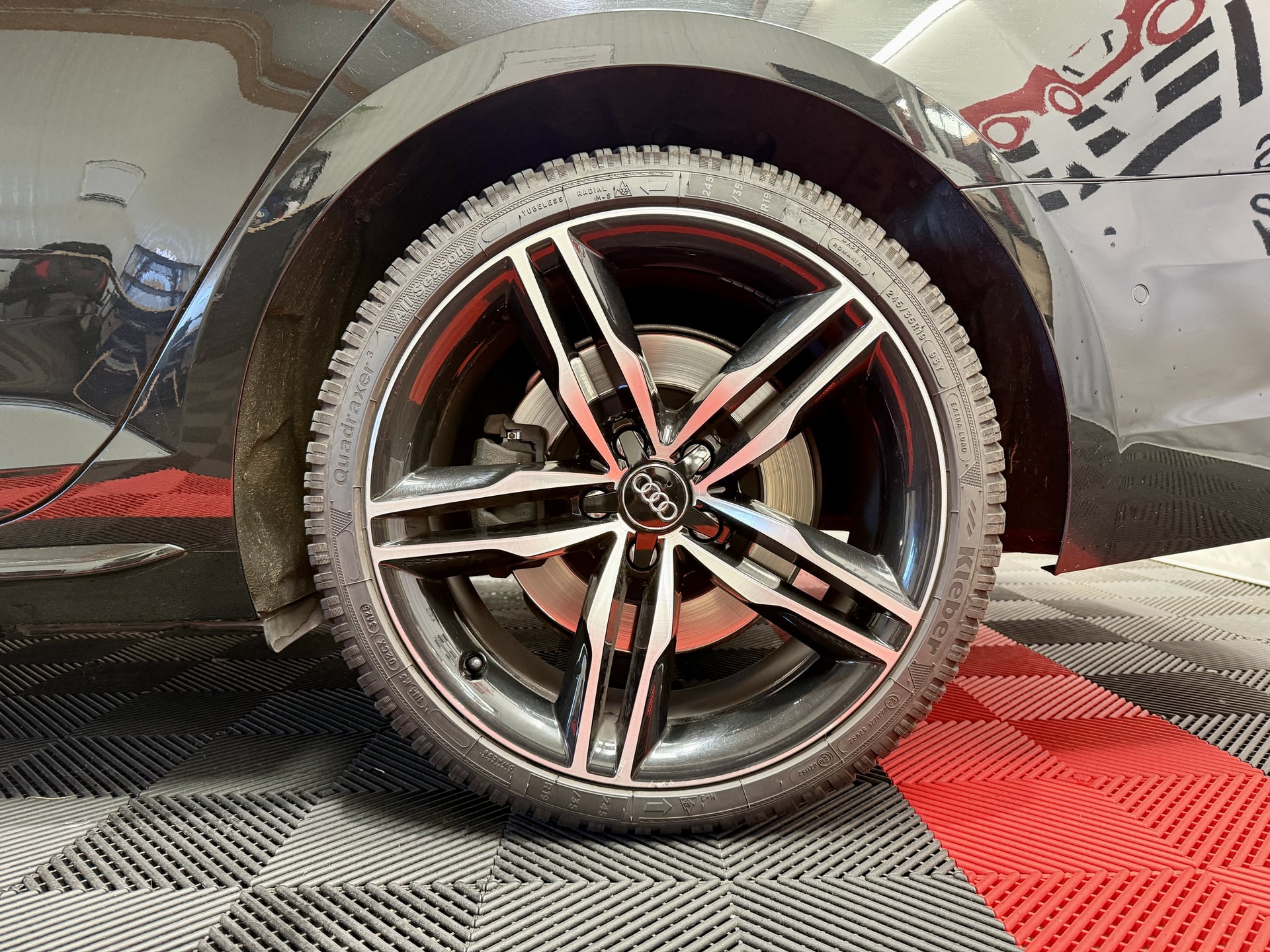 Audi A4 V AVANT V6 3.0 TDI 272 S LINE QUATTRO TIPTRONIC (Attelage) — 36