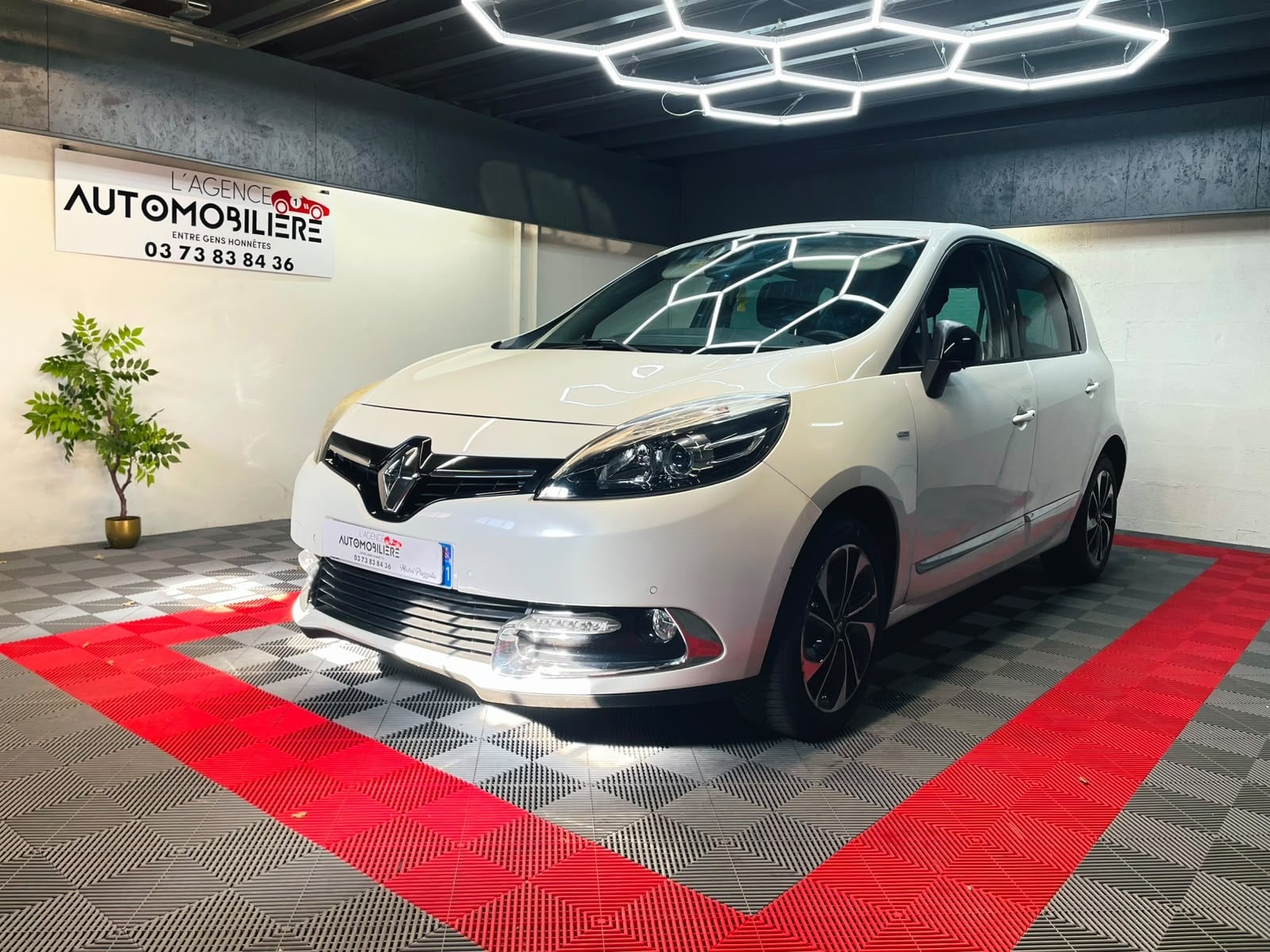 Renault Scenic III Phase 2 1.2 Essence 131 cv chaîne distribution neuve