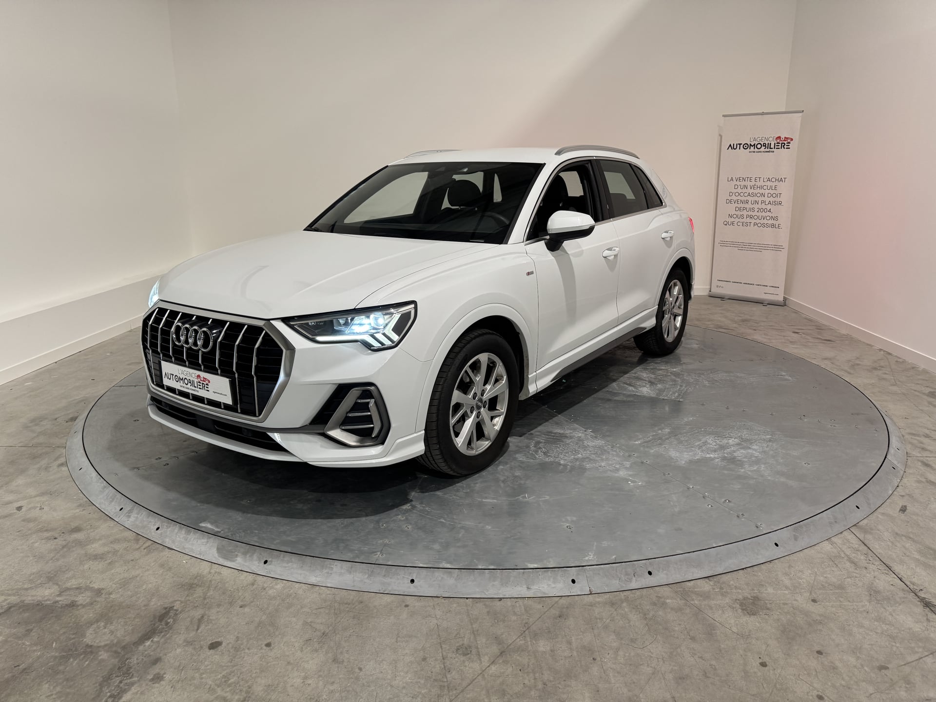 Audi Q3 35 TFSI 150ch S-tronic7 S-line