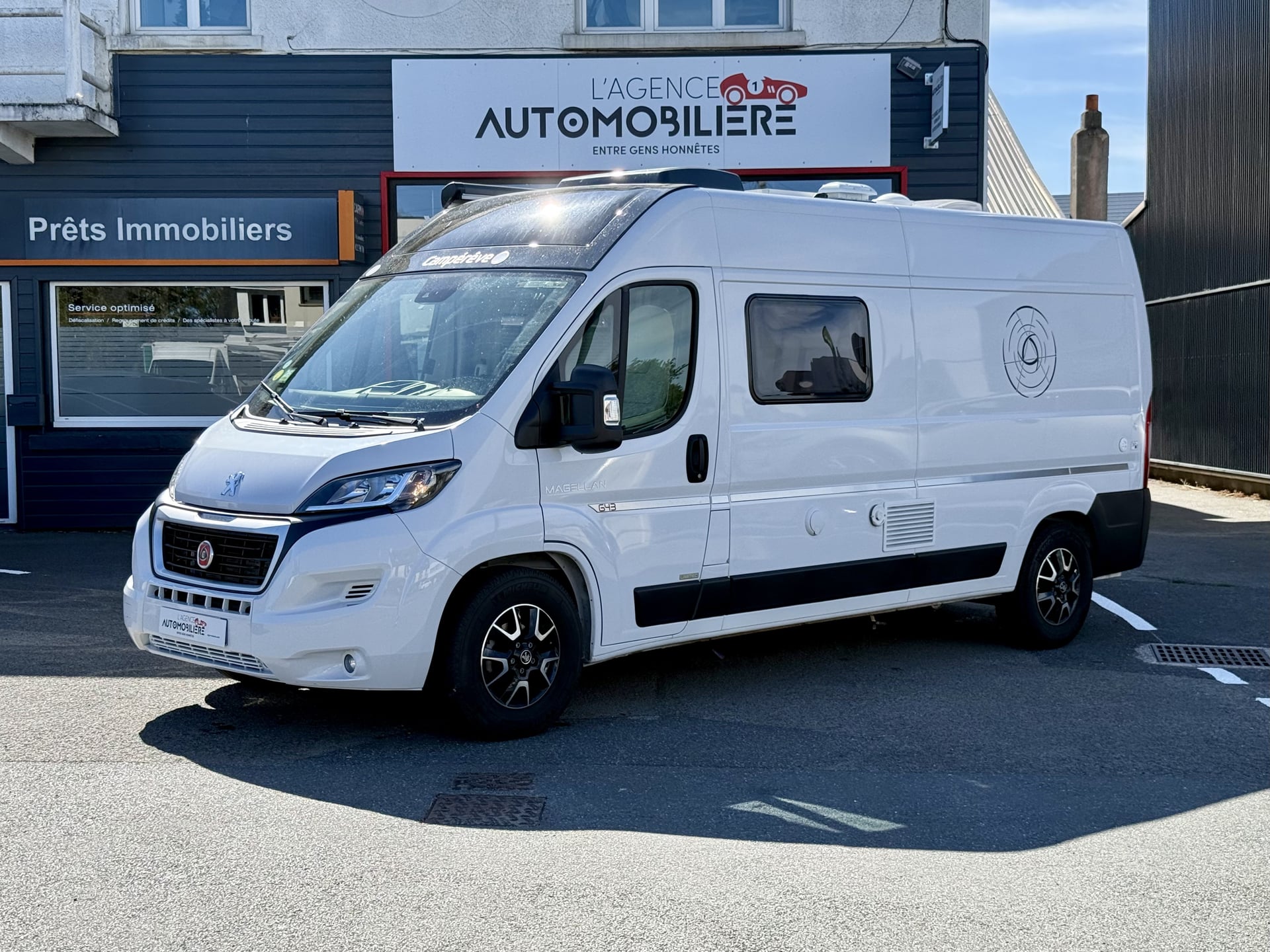 Peugeot Boxer CAMPEREVE MAGELLAN 643 LIMITED 2.2 140 ch BVM6