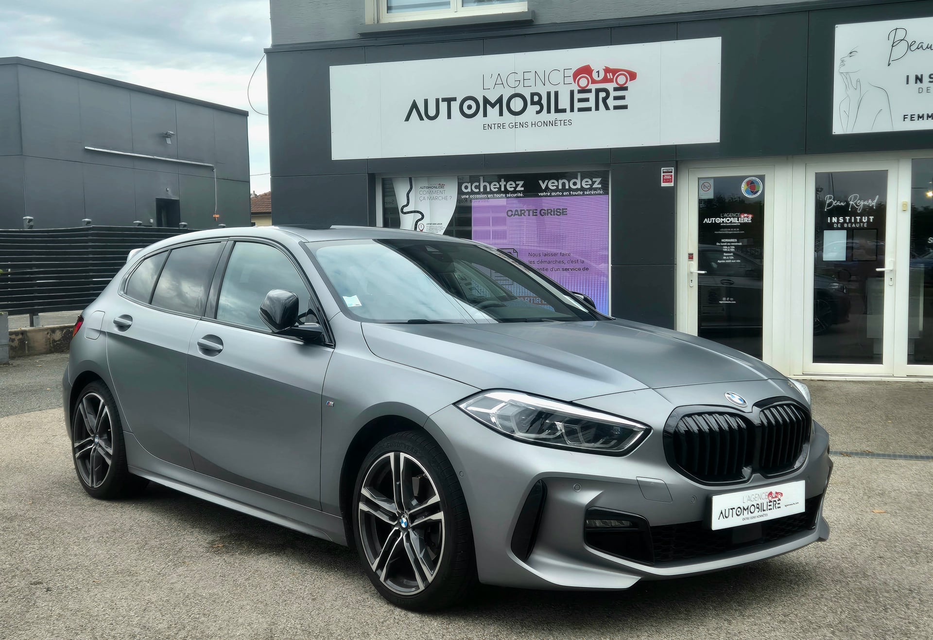 BMW Série 1 (F40) 118i 136 cv Boîte auto DCT7 M SPORT