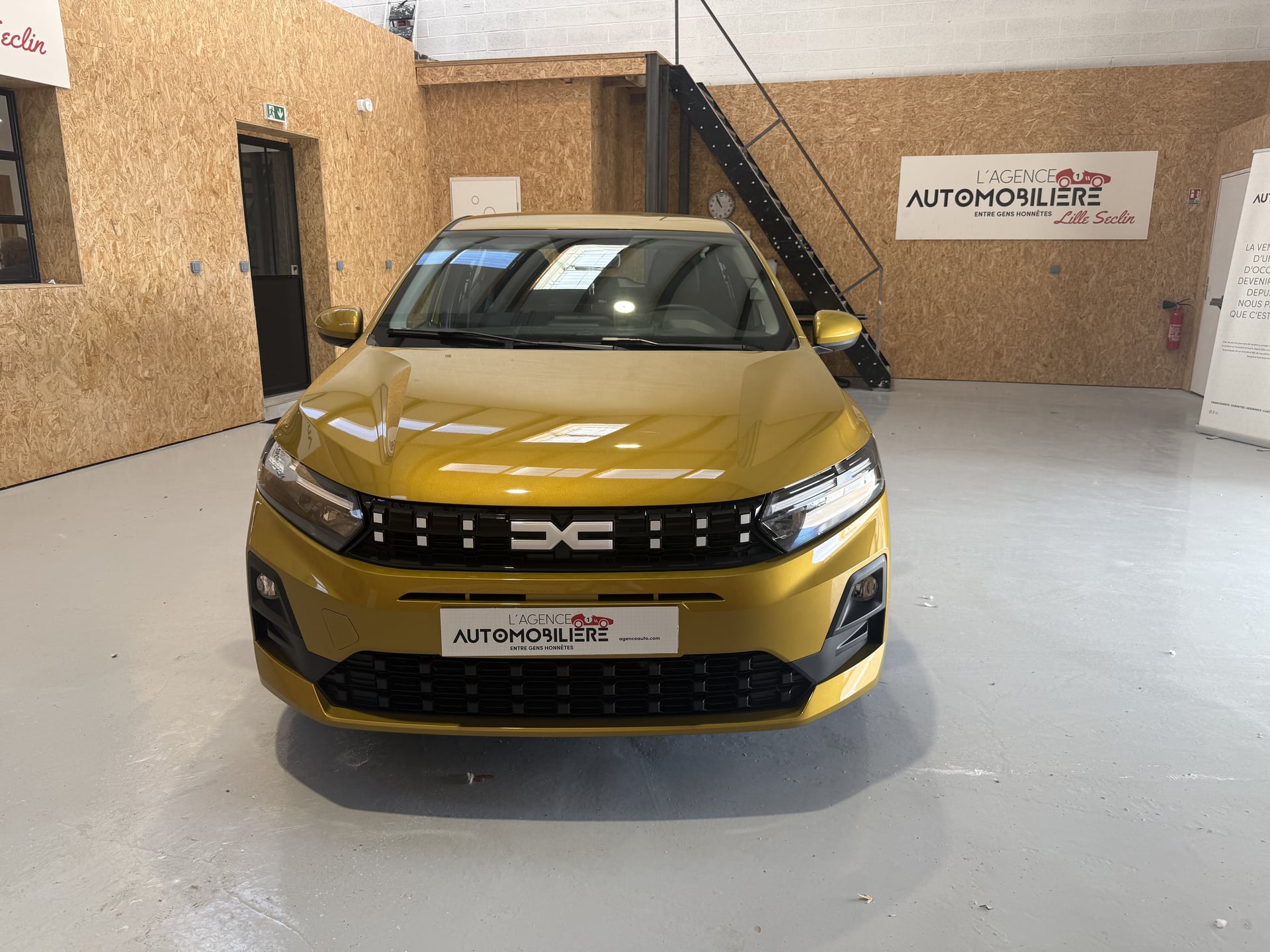 Dacia Sandero 1.2 Eco-G 120ch Stepway Essential -25 — 2
