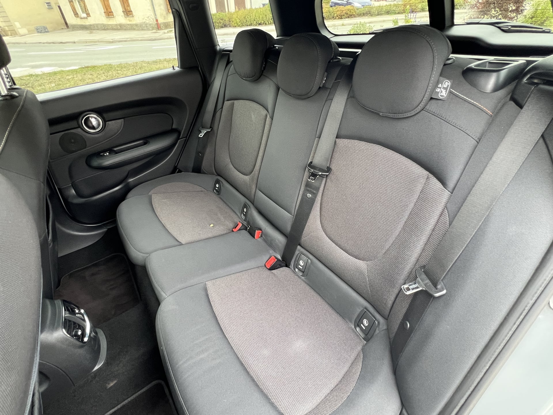 Mini Clubman 1.5 136ch BVM 2ème main — 40