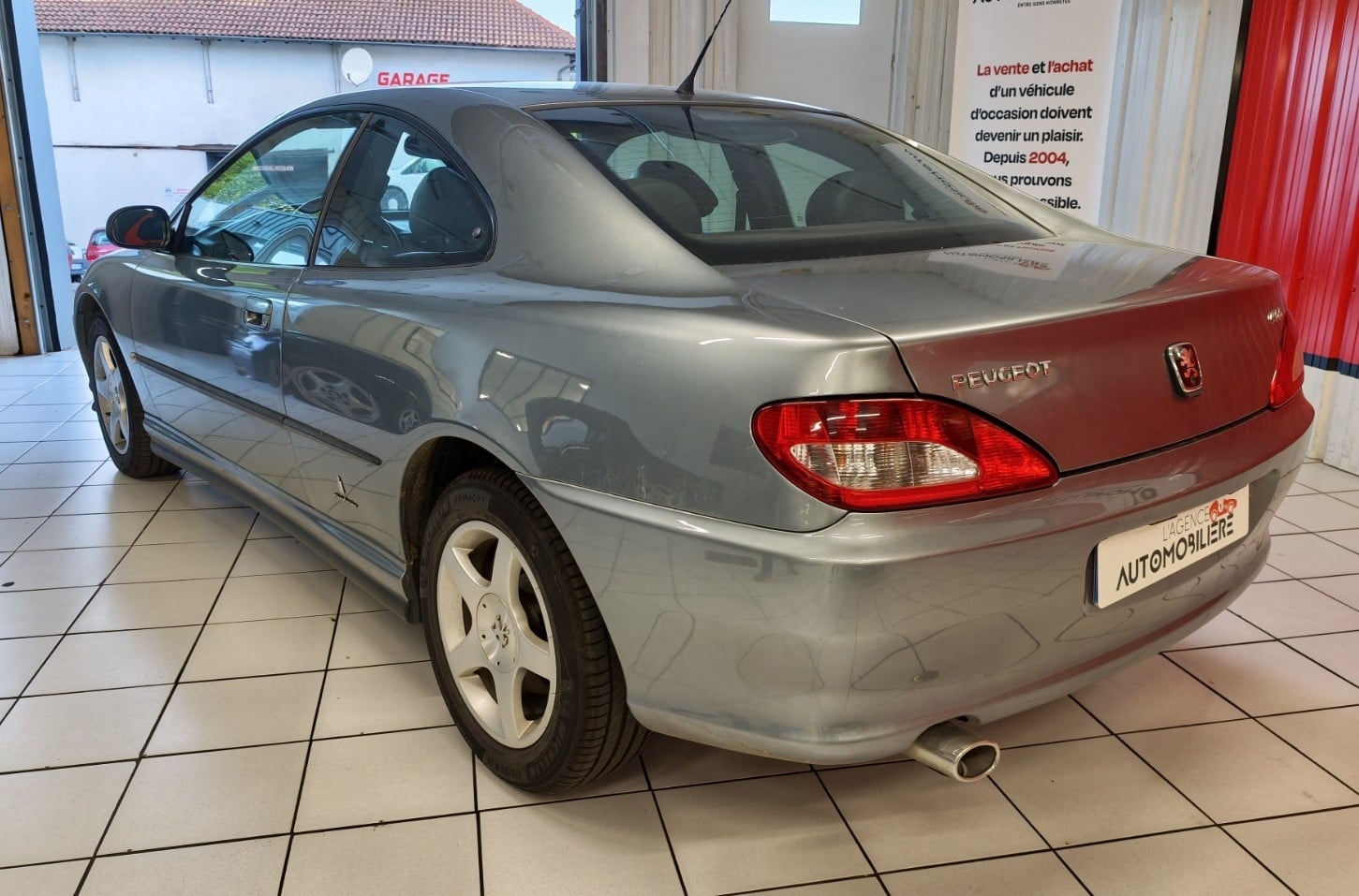 Peugeot 406 406 COUPE 2.2L HDI CUIR CHAUFFANT A MEMOIRE TOIT OUVRANT — 2