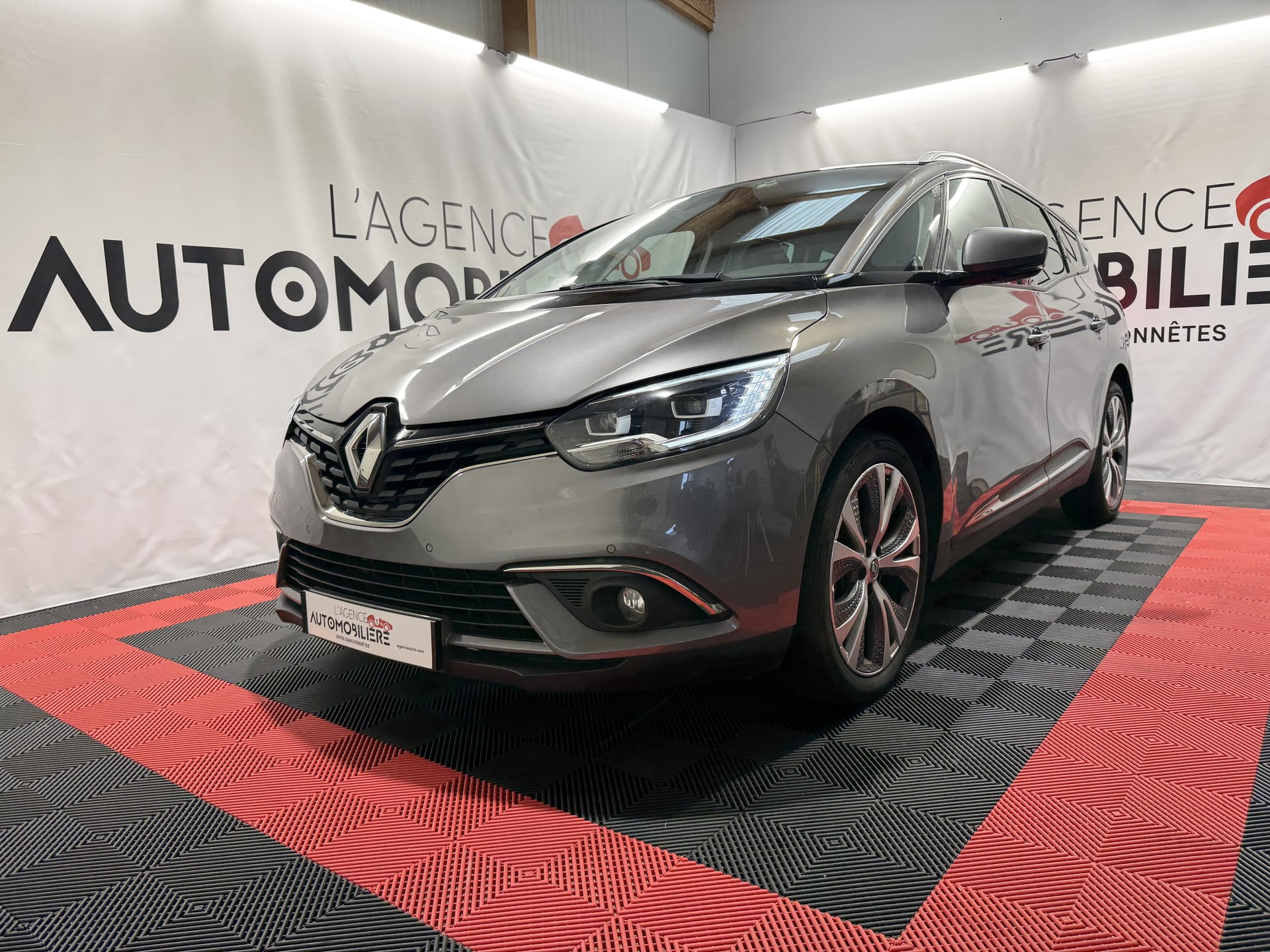 Renault Grand Scenic IV 1.6 DCI 130 ENERGY INTENS 7PL