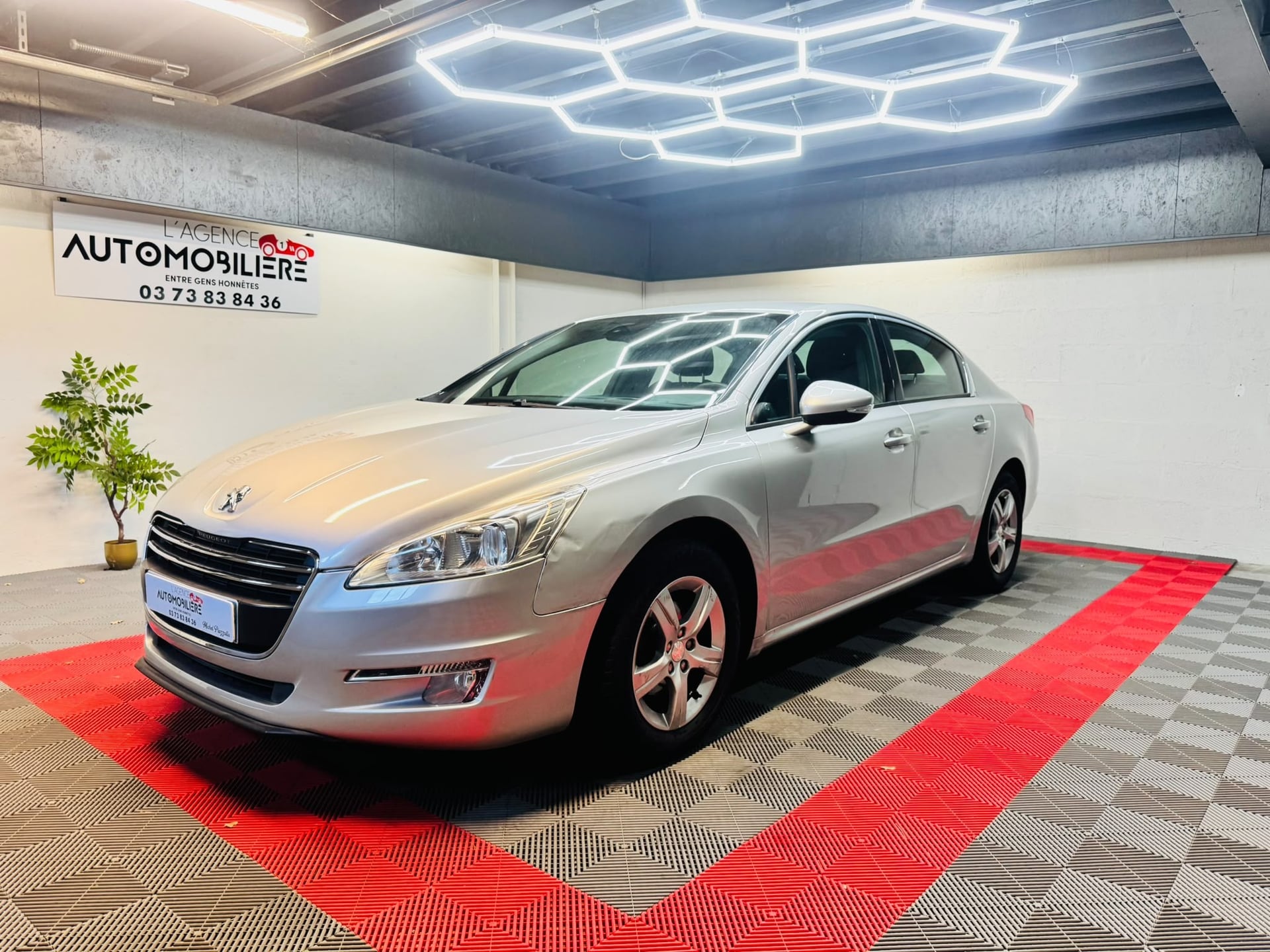 Peugeot 508 I Berline 1.6 HDi FAP 115 cv