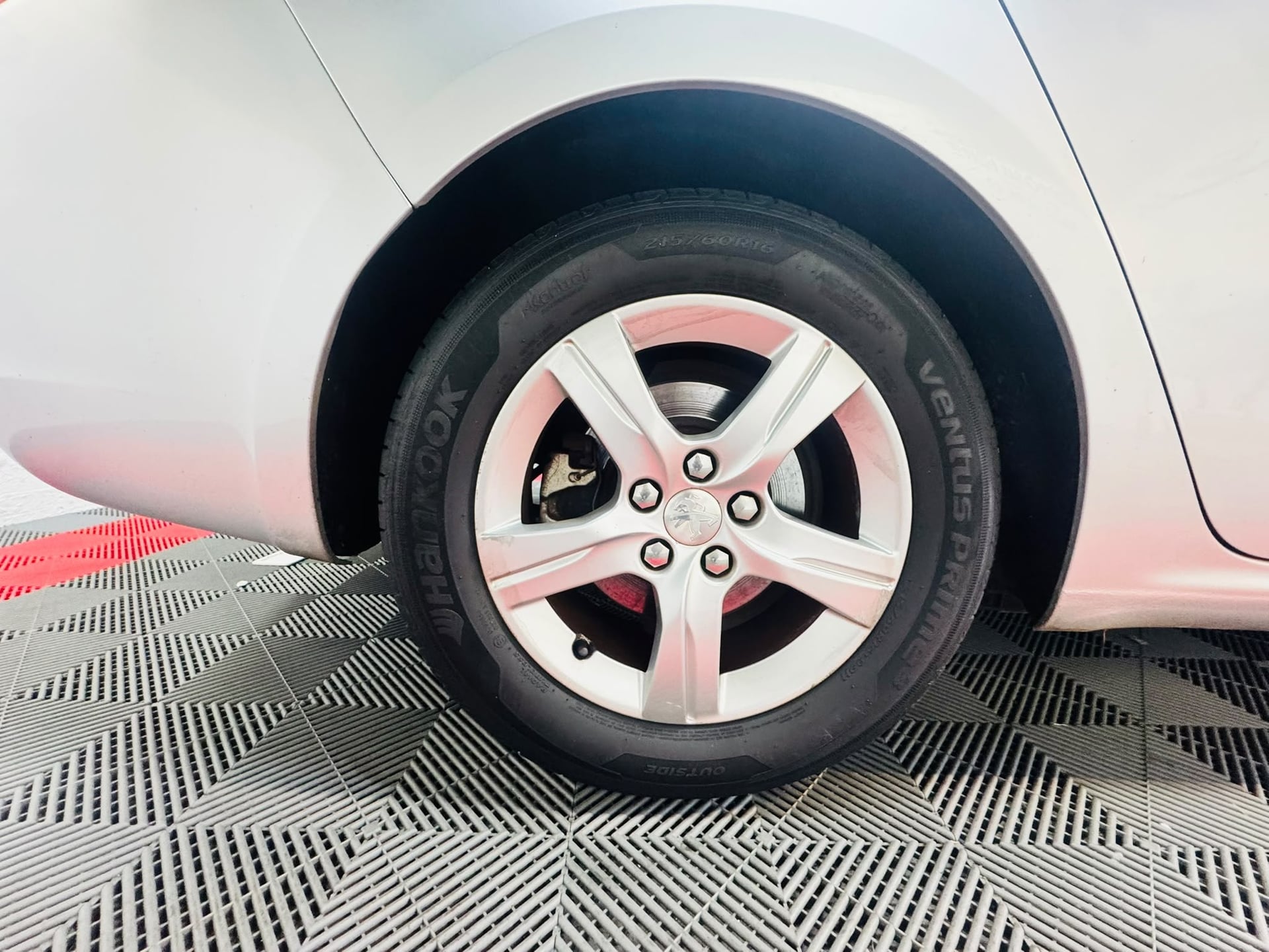 Peugeot 508 I Berline 1.6 HDi FAP 115 cv — 22