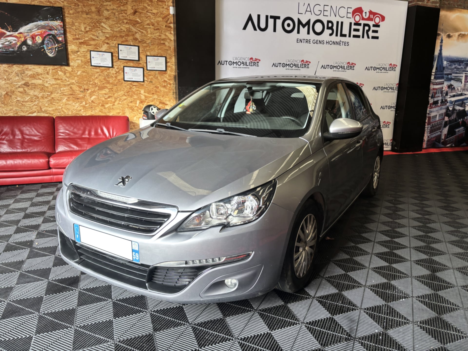 Peugeot 308 1.6 HDI 100ch finition Active