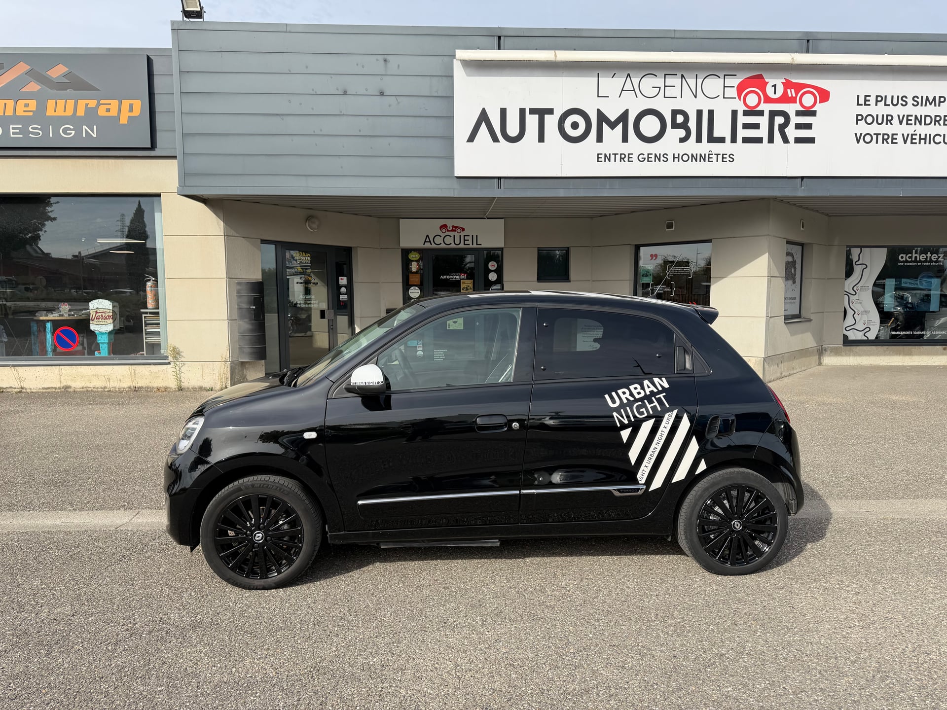 Renault Twingo E-Tech Electric Urban Nigh — 2
