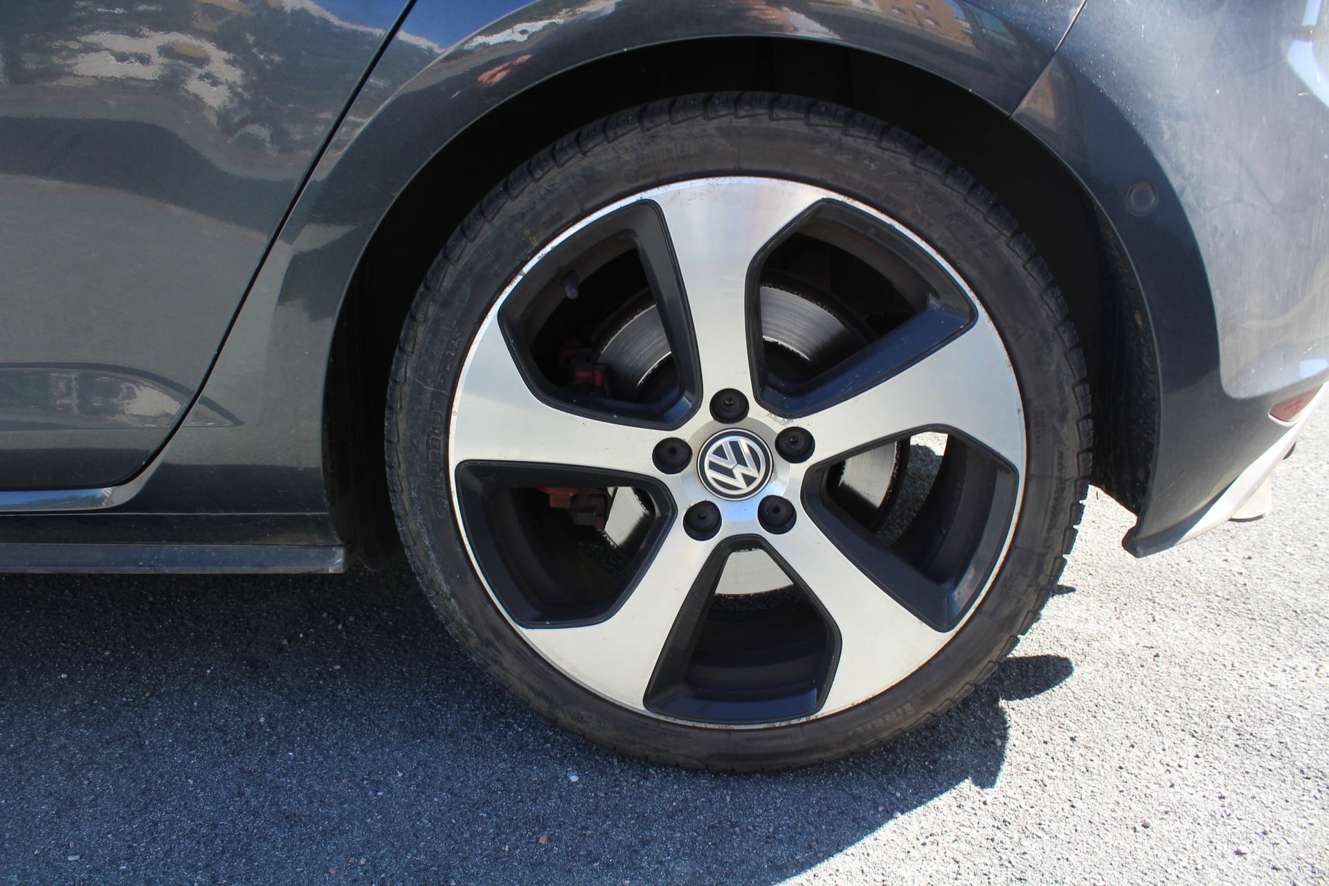 Volkswagen Golf VII - 7 - TSI 230 CH GTI Performance CAMERA DE RECUL, PARK ASSIST — 35