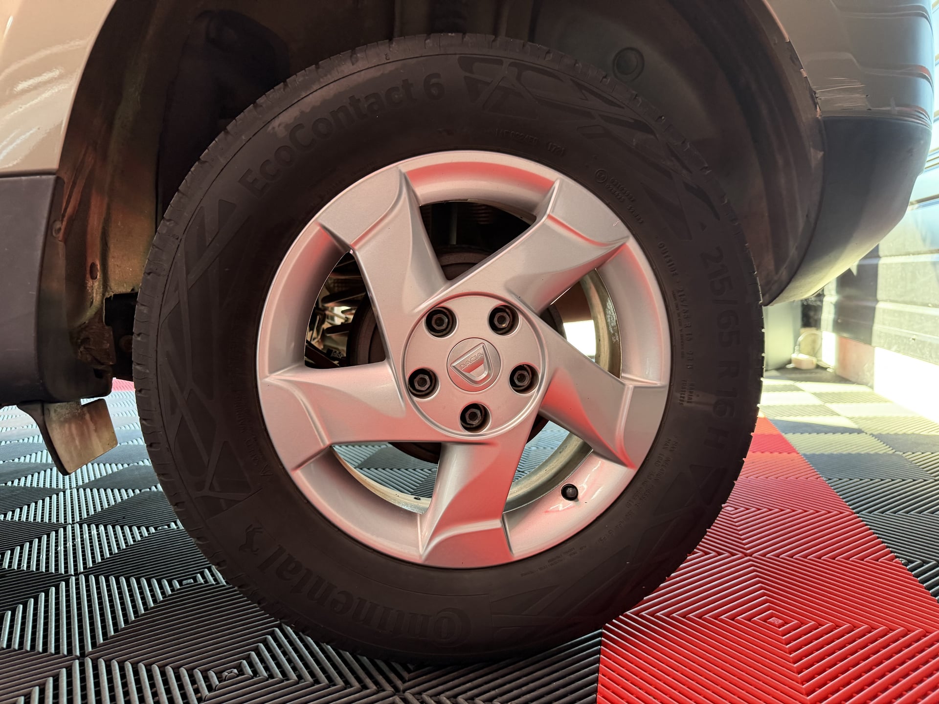 Dacia Duster 1.6 16V 105 Prestige Garantie 12mois — 39