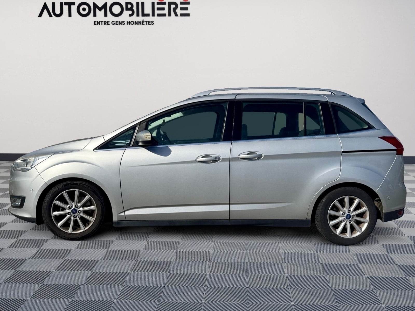 Ford Grand C-max 1.5 TDCi 120ch Stop&Start Titanium Powershift — 2