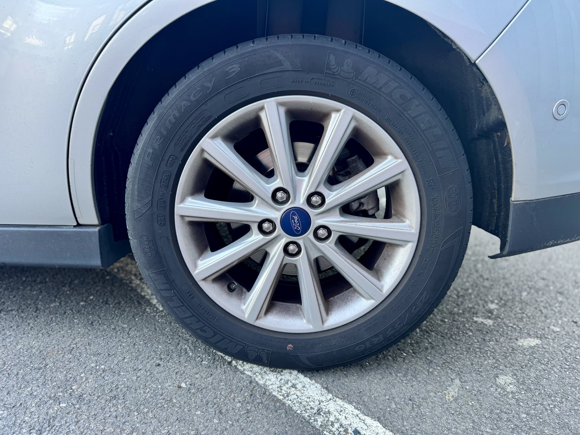 Ford Grand C-max 1.5 TDCi 120ch Stop&Start Titanium Powershift — 34