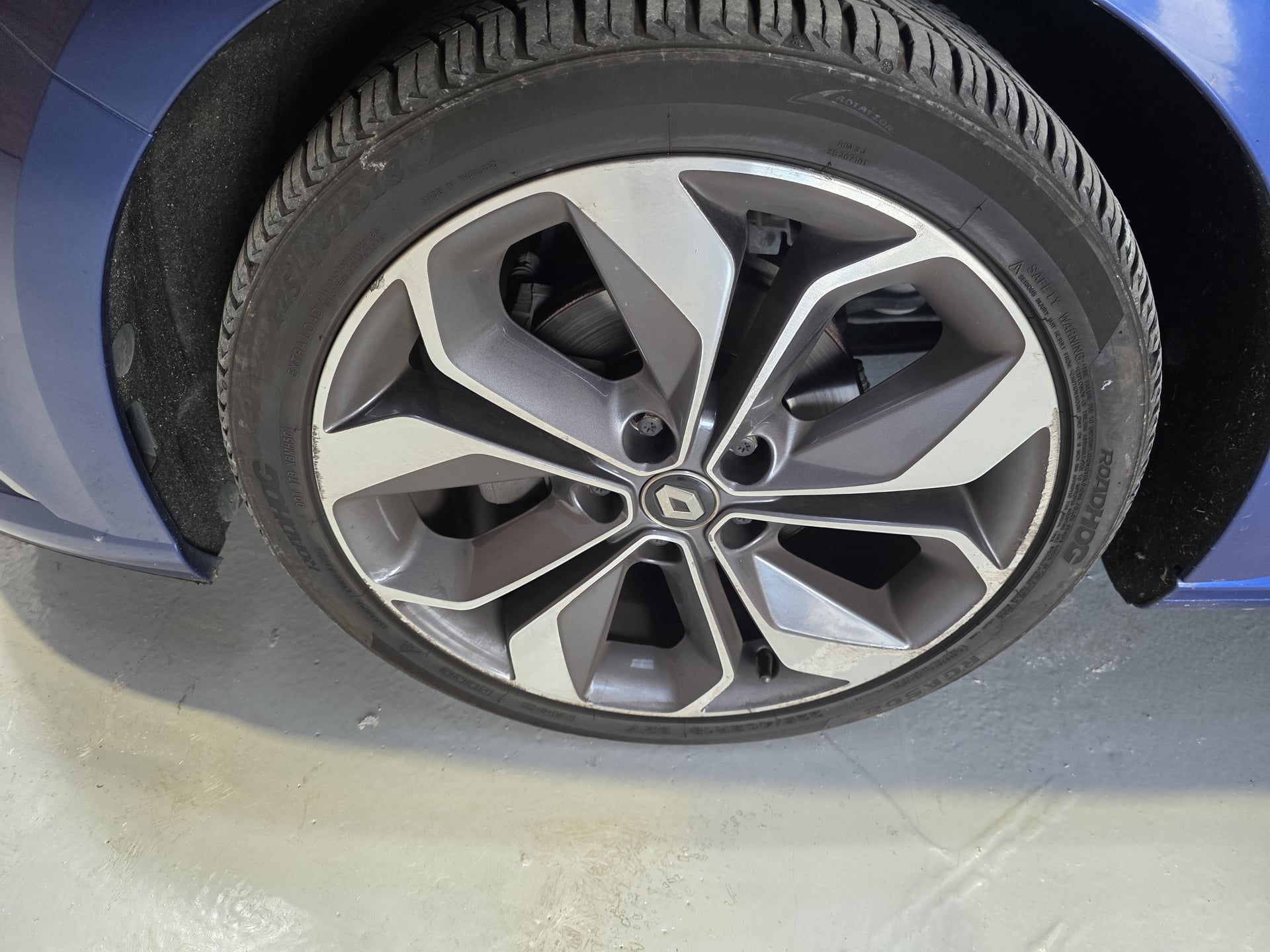 Renault Megane 1.5 BLUE DCI 115CH GT-LINE EDC — 28