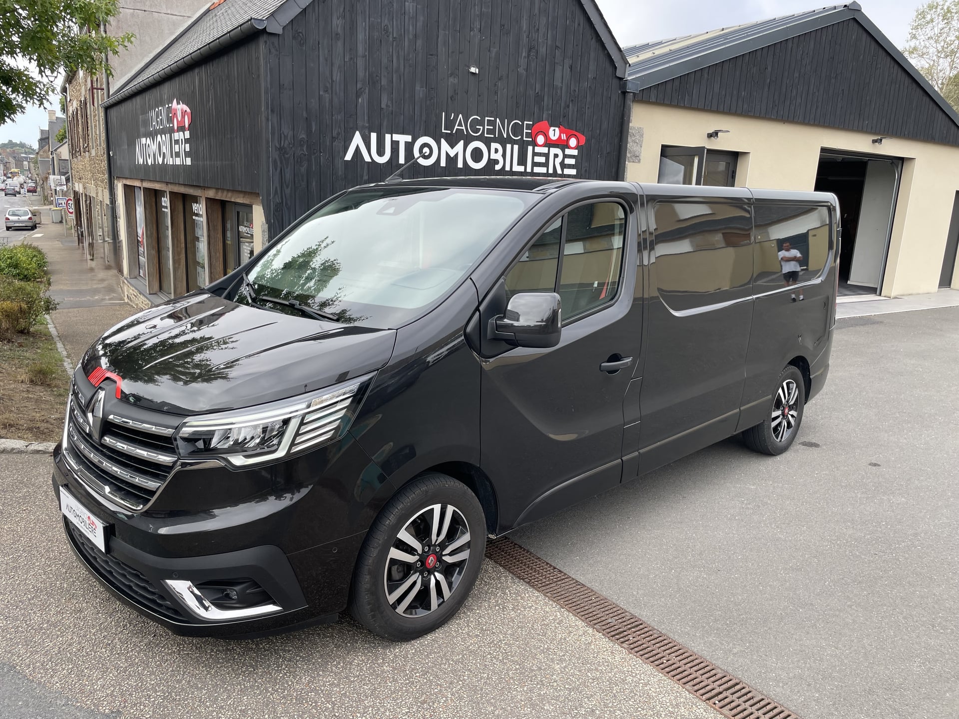 Renault Trafic L2H1 2.0 DCI 170 CH EDC GRAND CONFORT