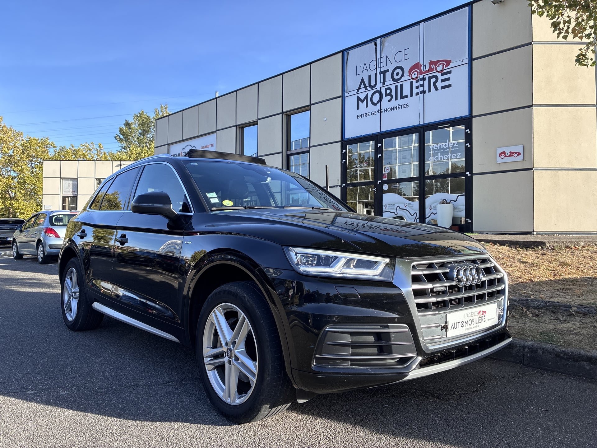 Audi Q5 2.0 TDI 163CH S-LINE QUATTRO- Toit ouvrant