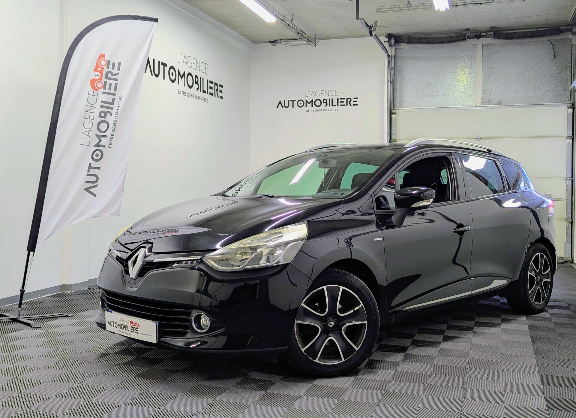 Renault Clio 0.9 TCE LIMITED ECO2