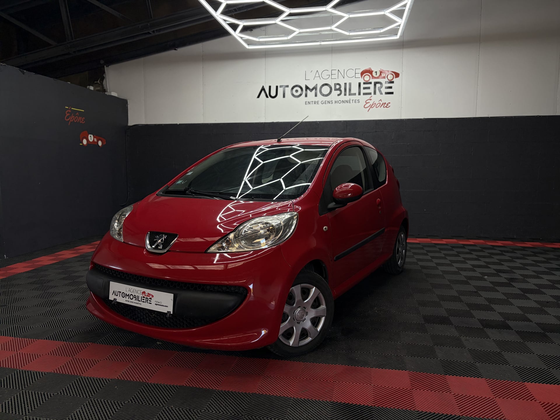 Peugeot 107 1.4 HDI 8V TURBO 54 TRENDLY